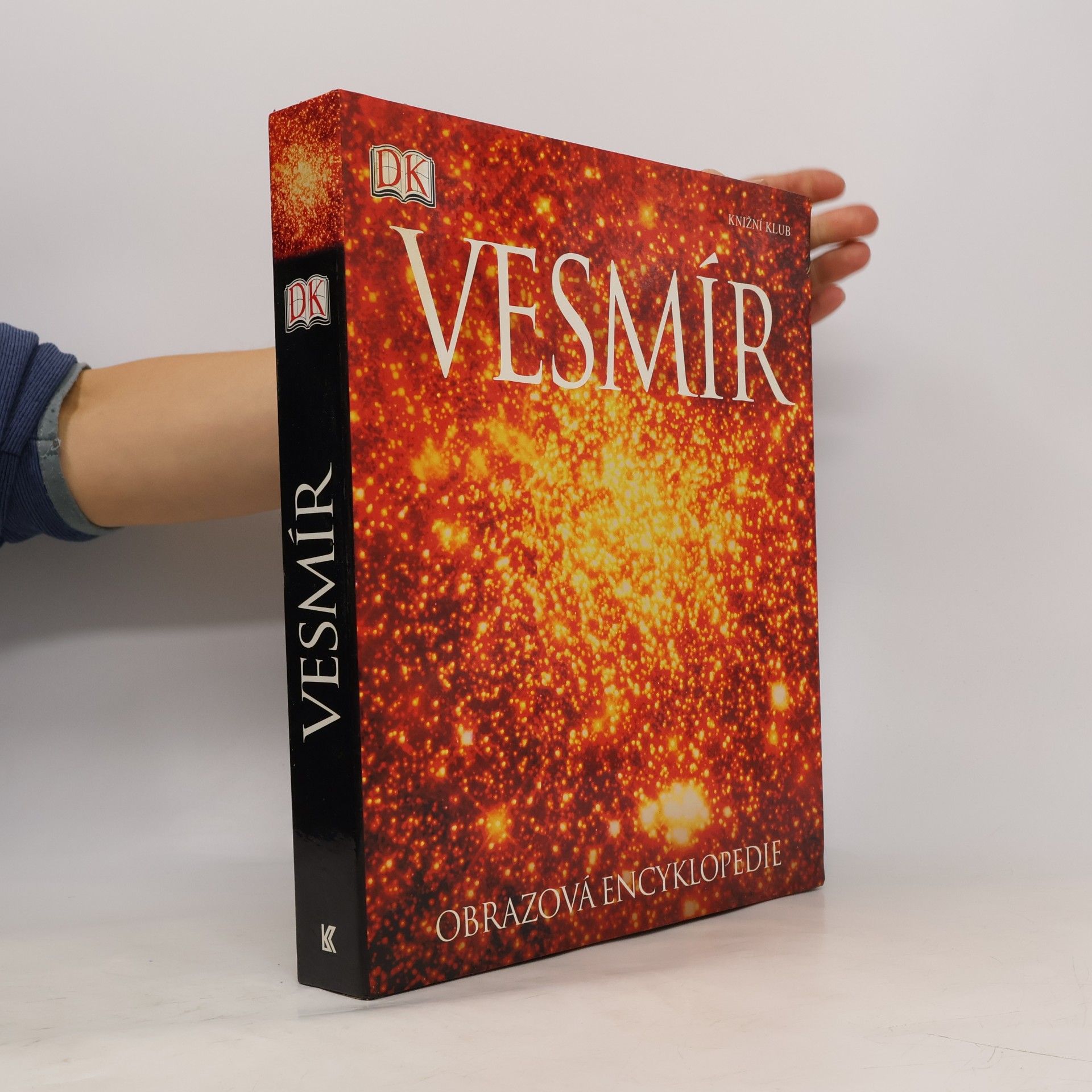 Vesmír