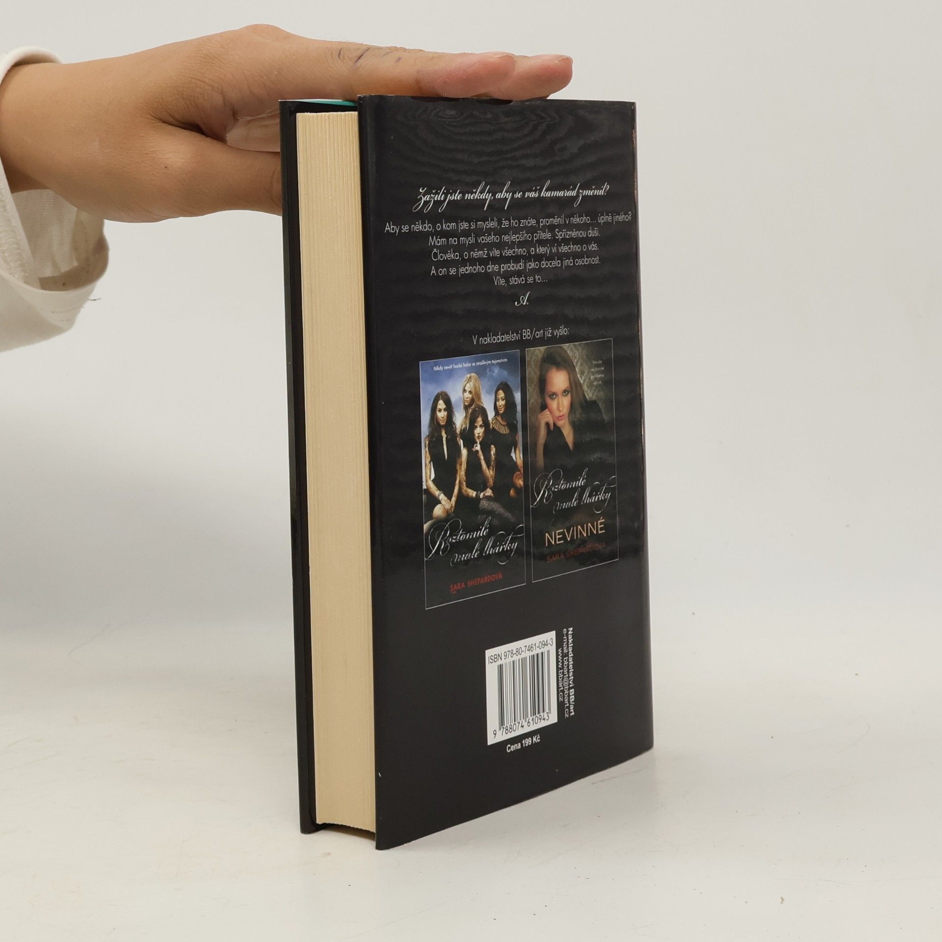 Sara Shepard Roztomilé malé lhářky: Dokonalé