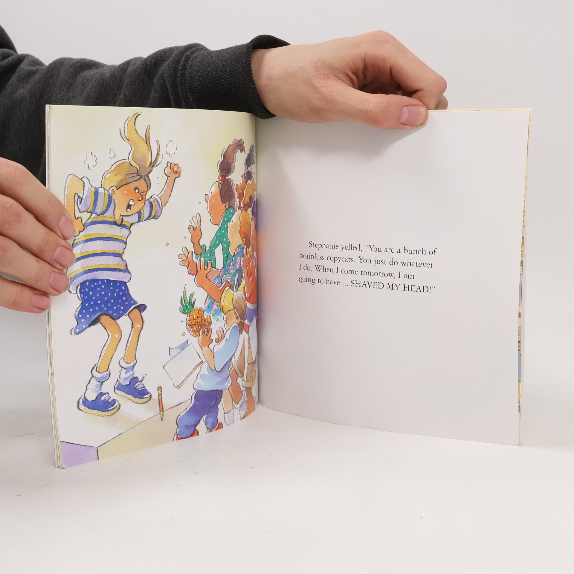 Robert N. Munsch Classic Munsch: Stephanie's Ponytail