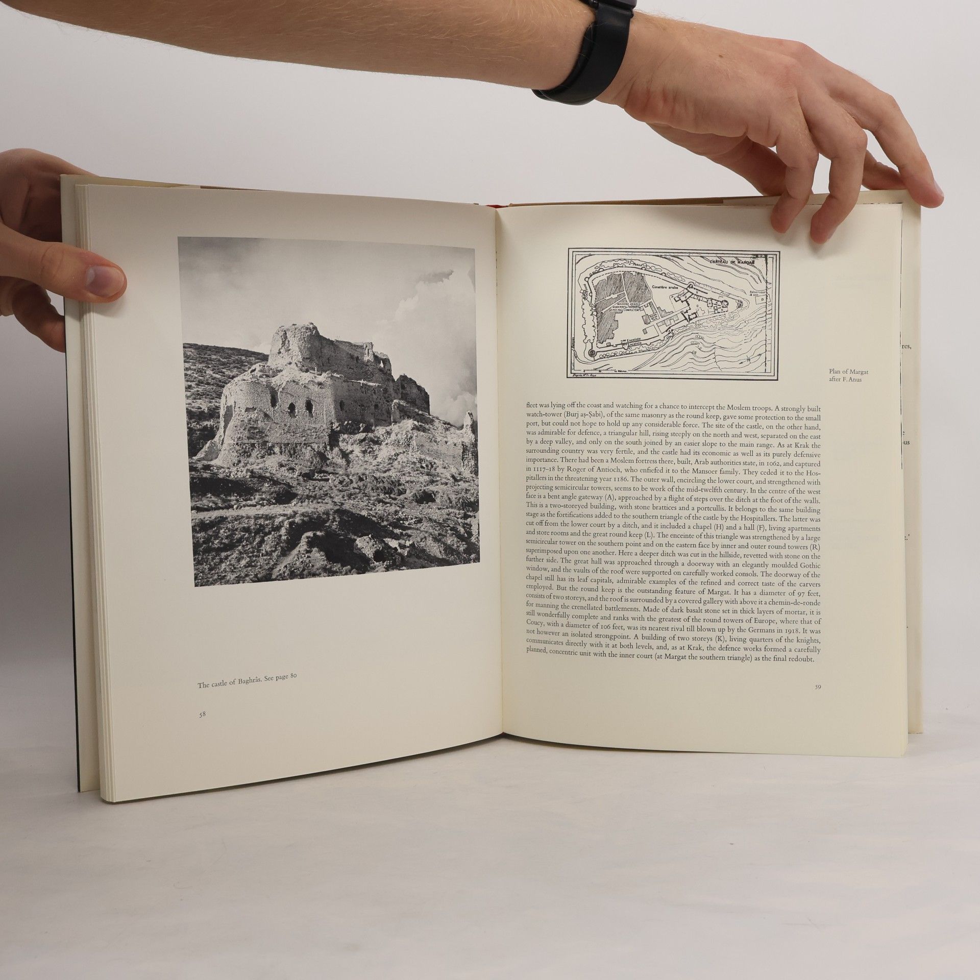 T. S. R. Boase Castles and Churches of the Crusading Kingdom