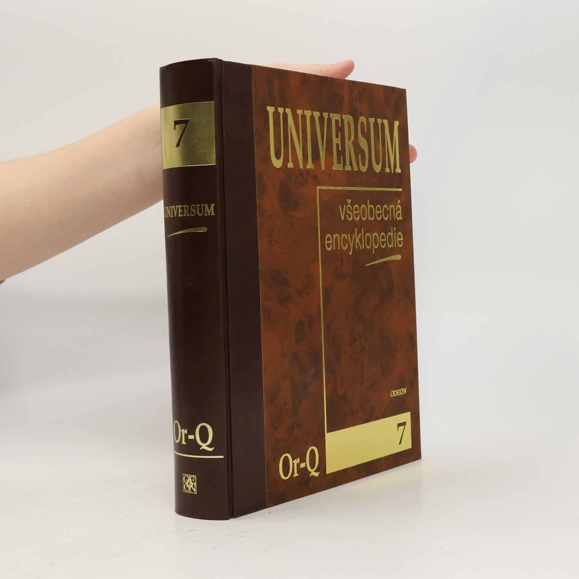 Kolektiv autorů Universum 7