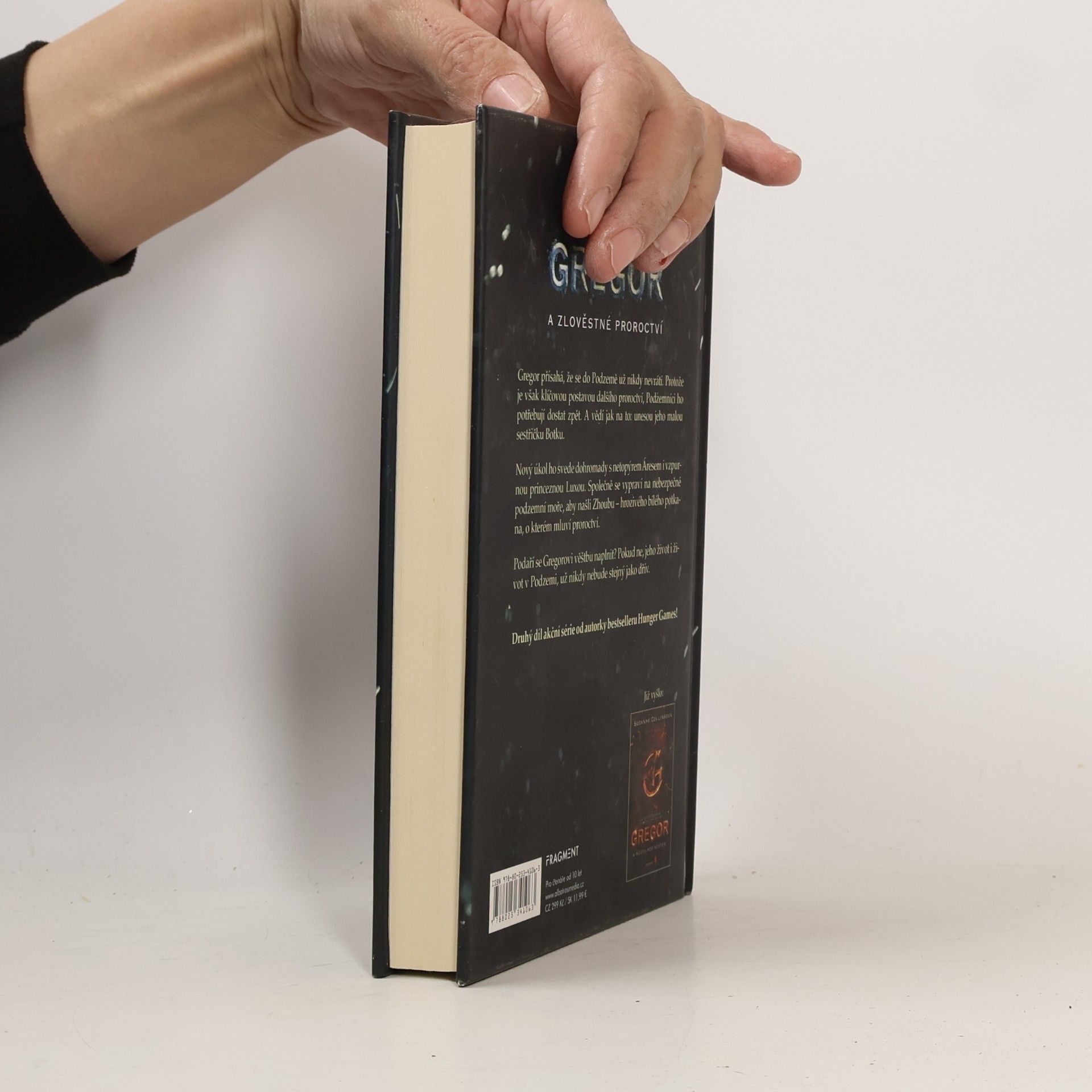 Suzanne Collins Letopisy Podzemě. Gregor a zlověstné proroctví