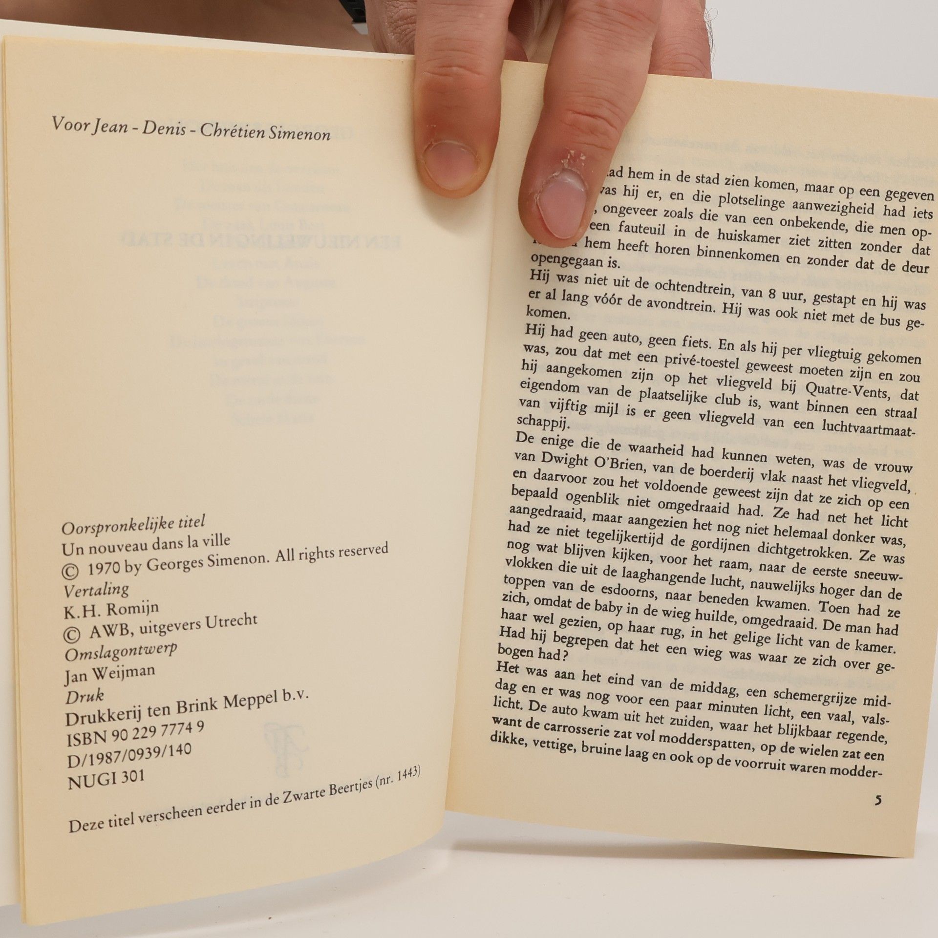 Georges Simenon Georges Simenon - 1: Een nieuweling in de stad