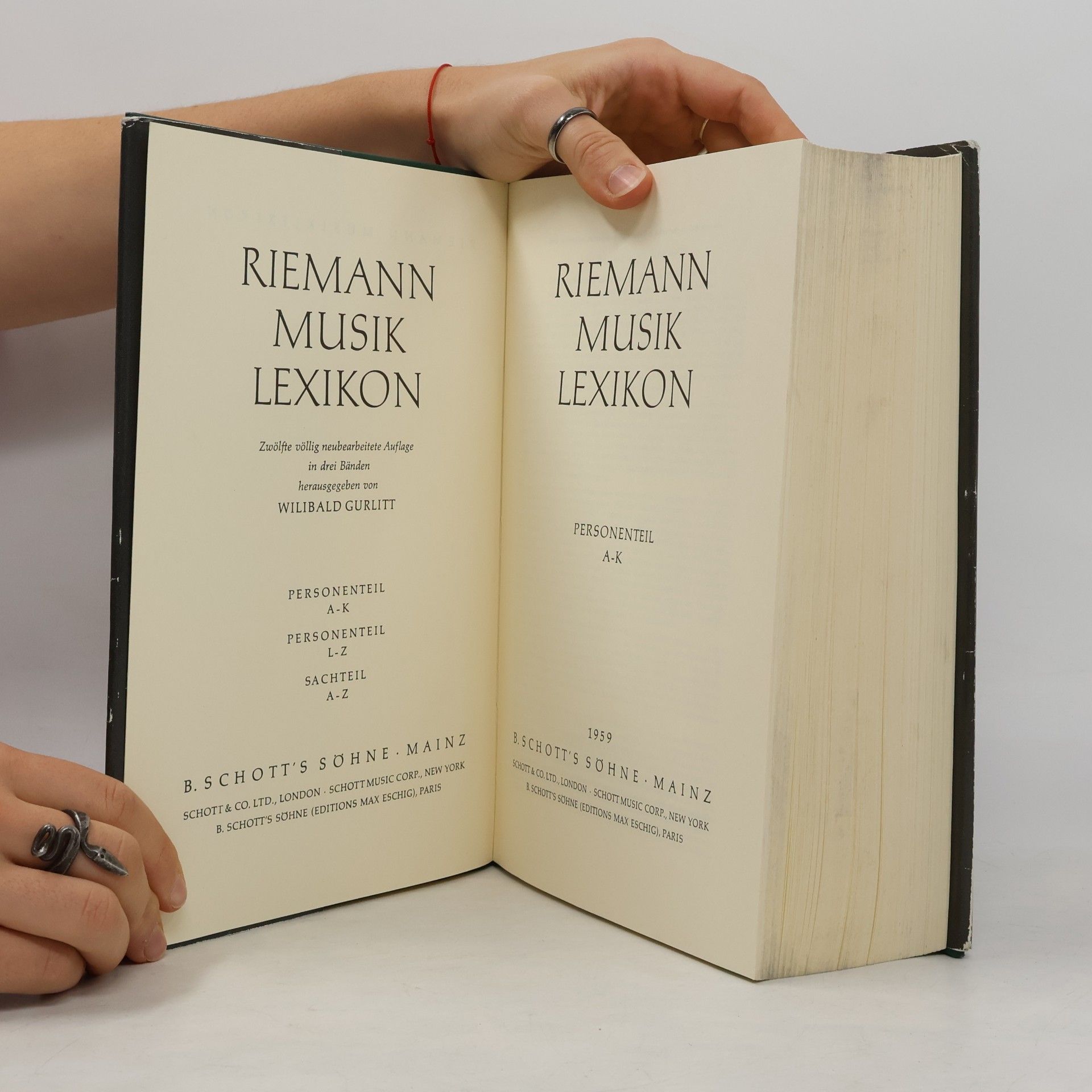 Autorenkollektiv Riemann Musik Lexikon. Personenteil A-K