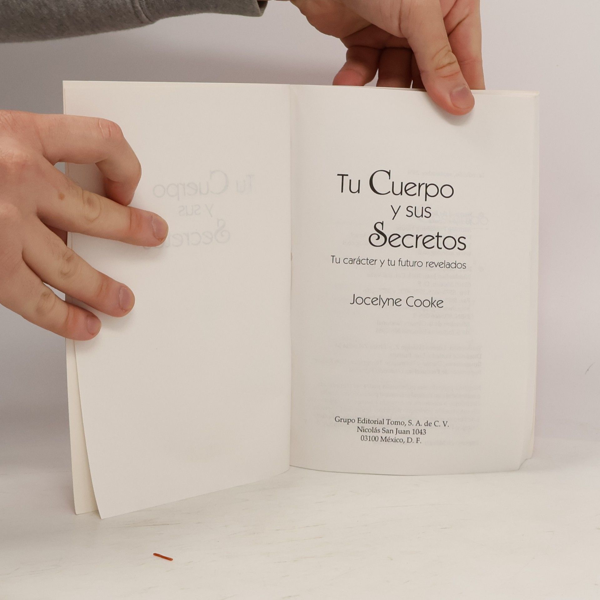 Jocelyne Cooke Tu cuerpo y sus secretos/ Your body and its secrets