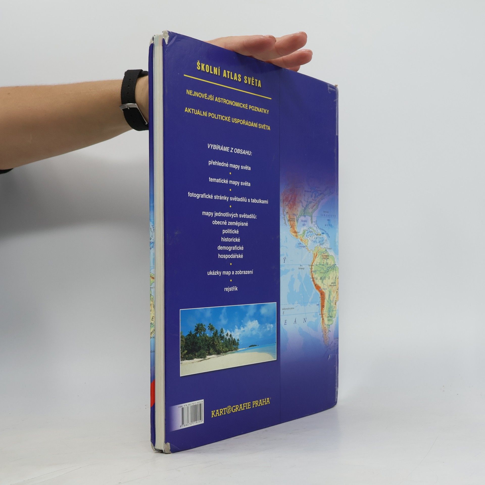 AA.VV. Školní atlas světa