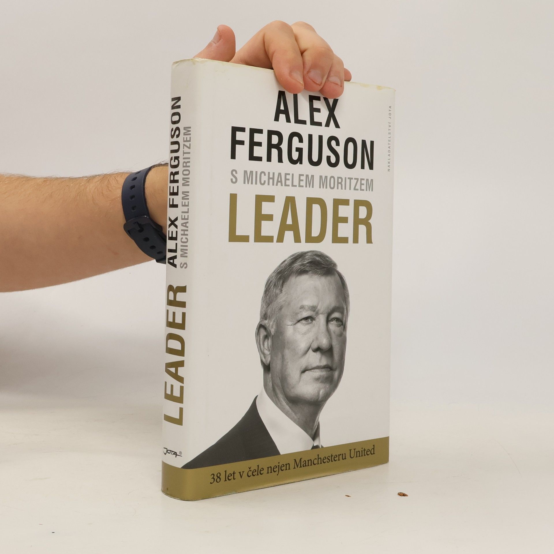 Leader