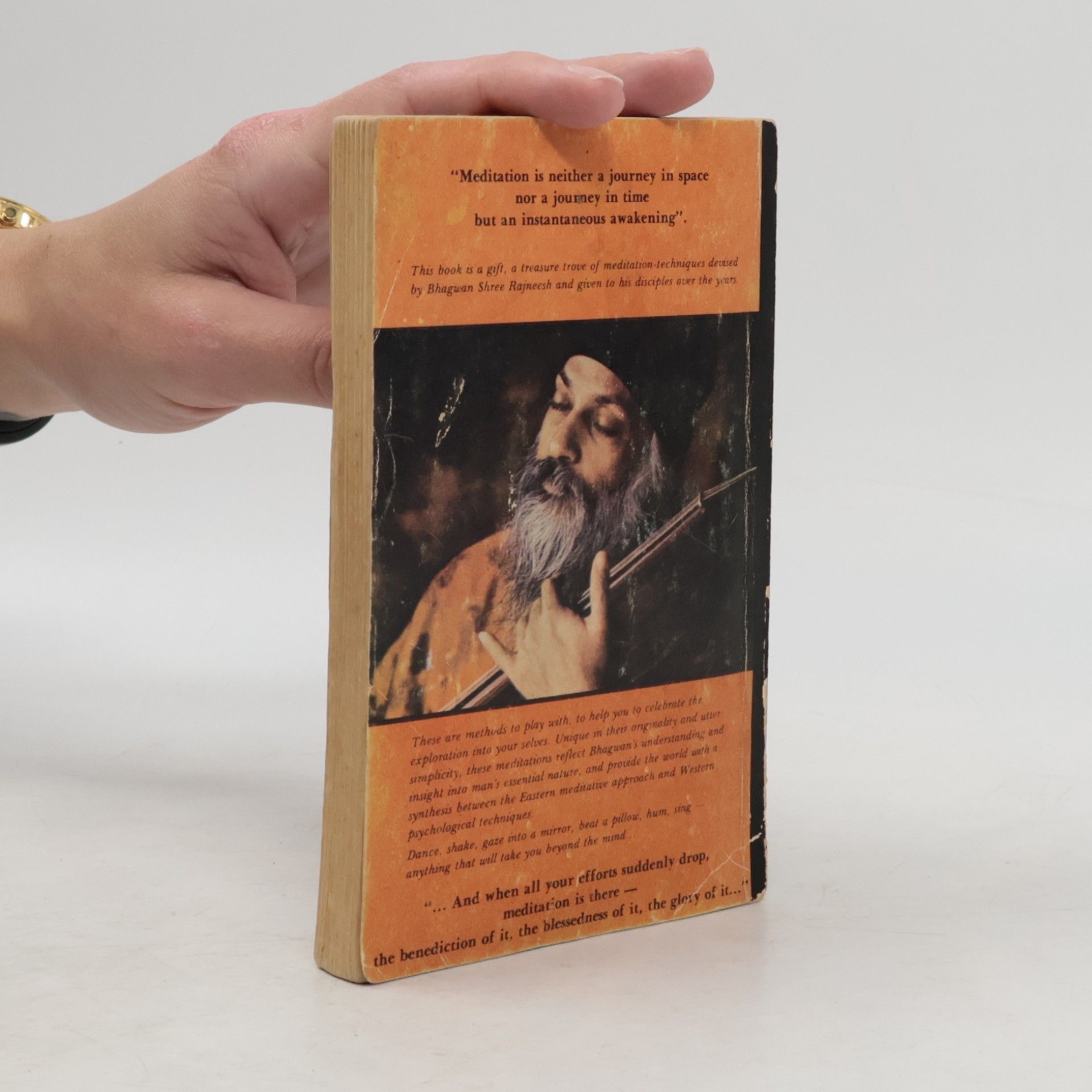 Bhagwan Shree Rajneesh The Orange Book