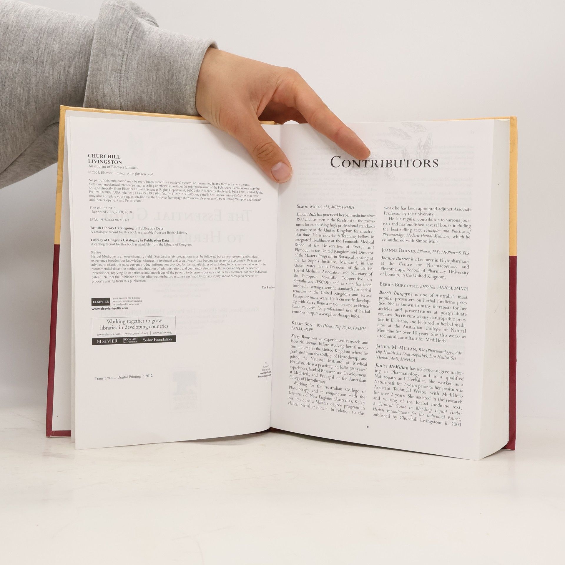 Simon Y. Mills The Essential Guide to Herbal Safety