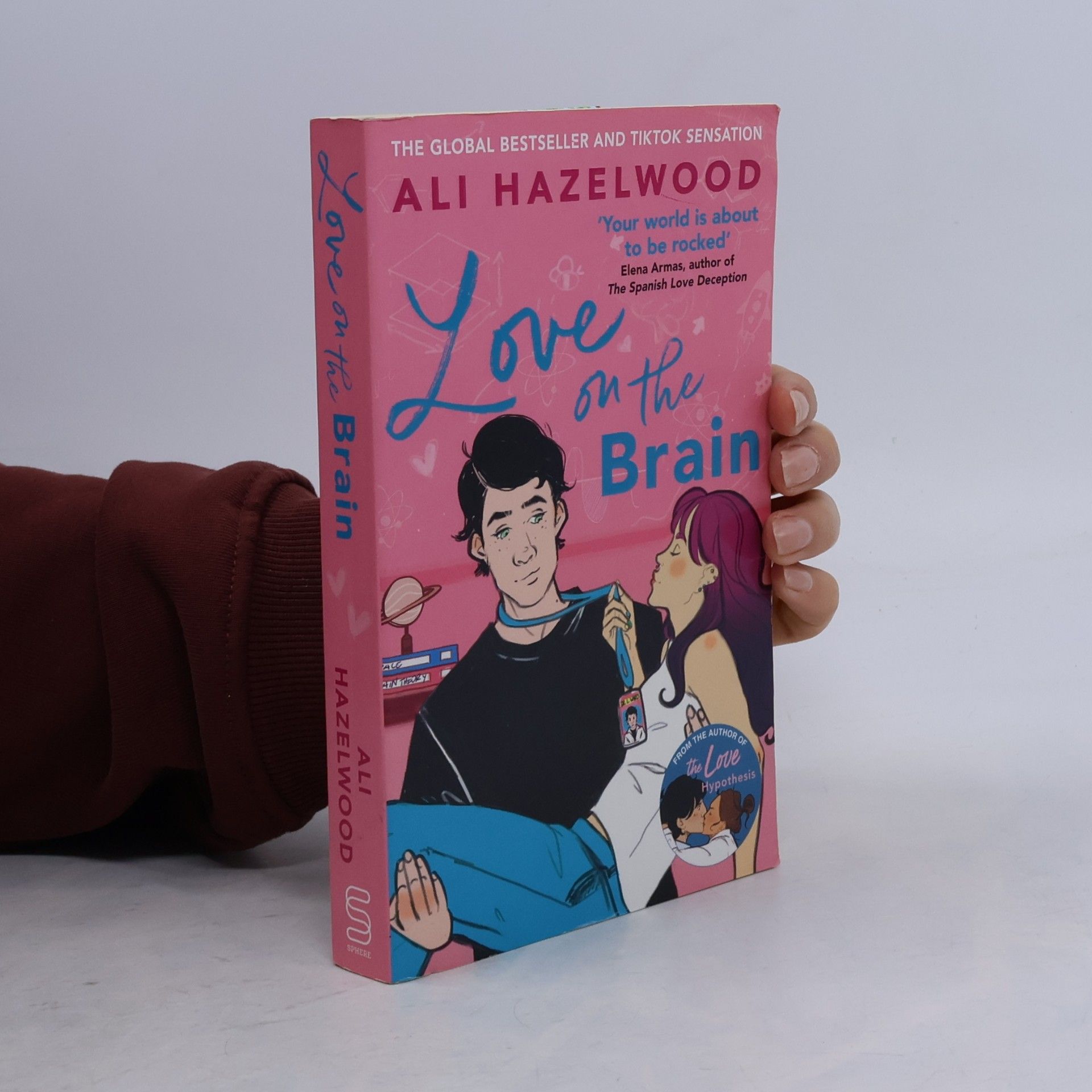 Ali Hazelwood Love on the Brain