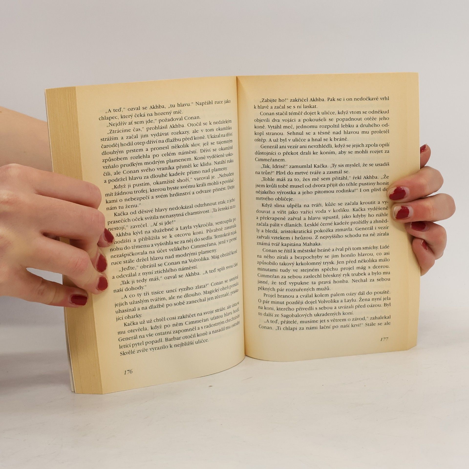 John Maddox Roberts Conan a lovci lidí