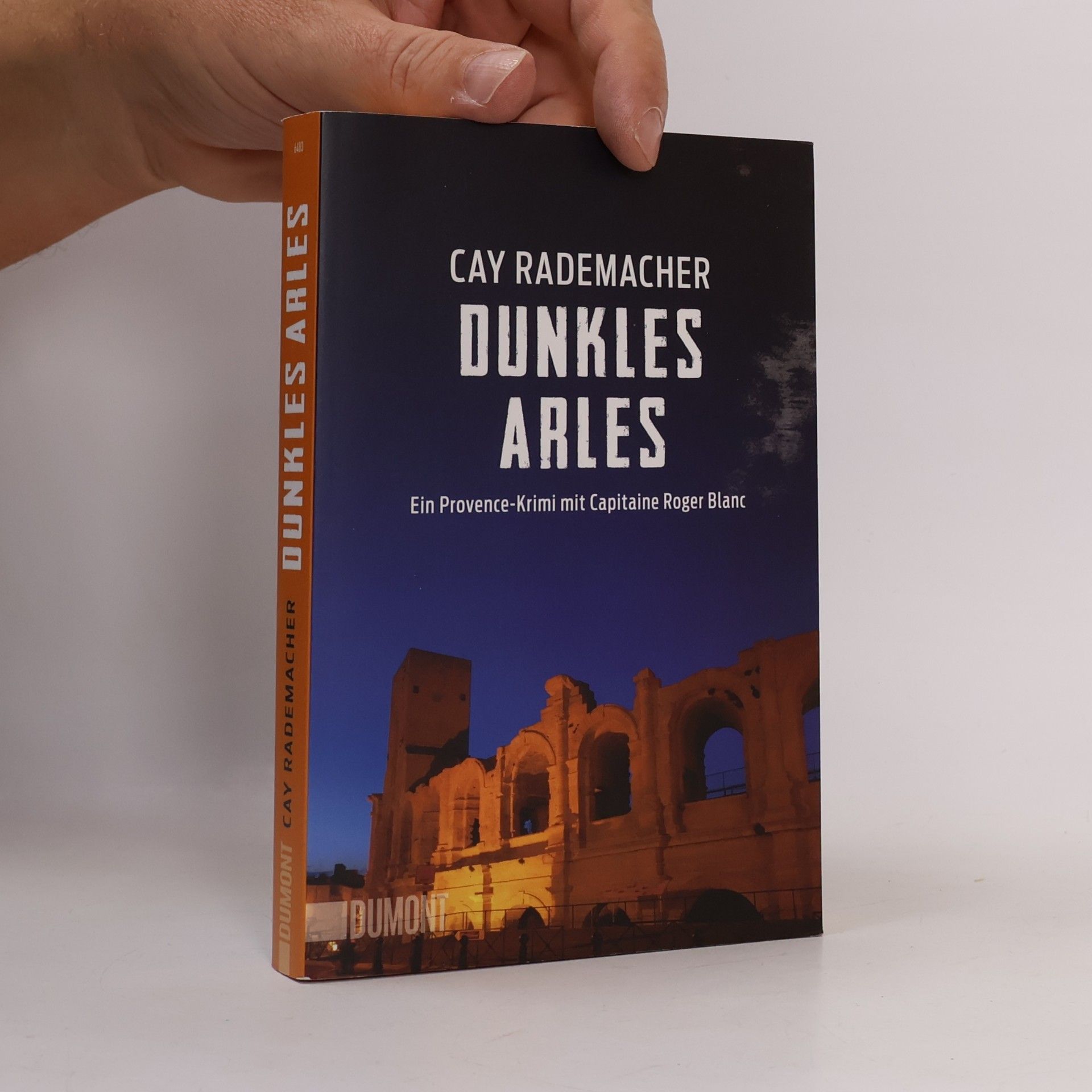 Dunkles Arles
