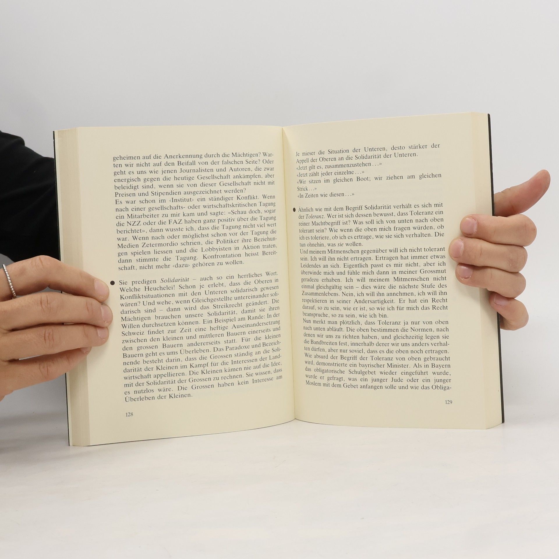 Hans A. Pestalozzi Auf die Bäume ihr Affen