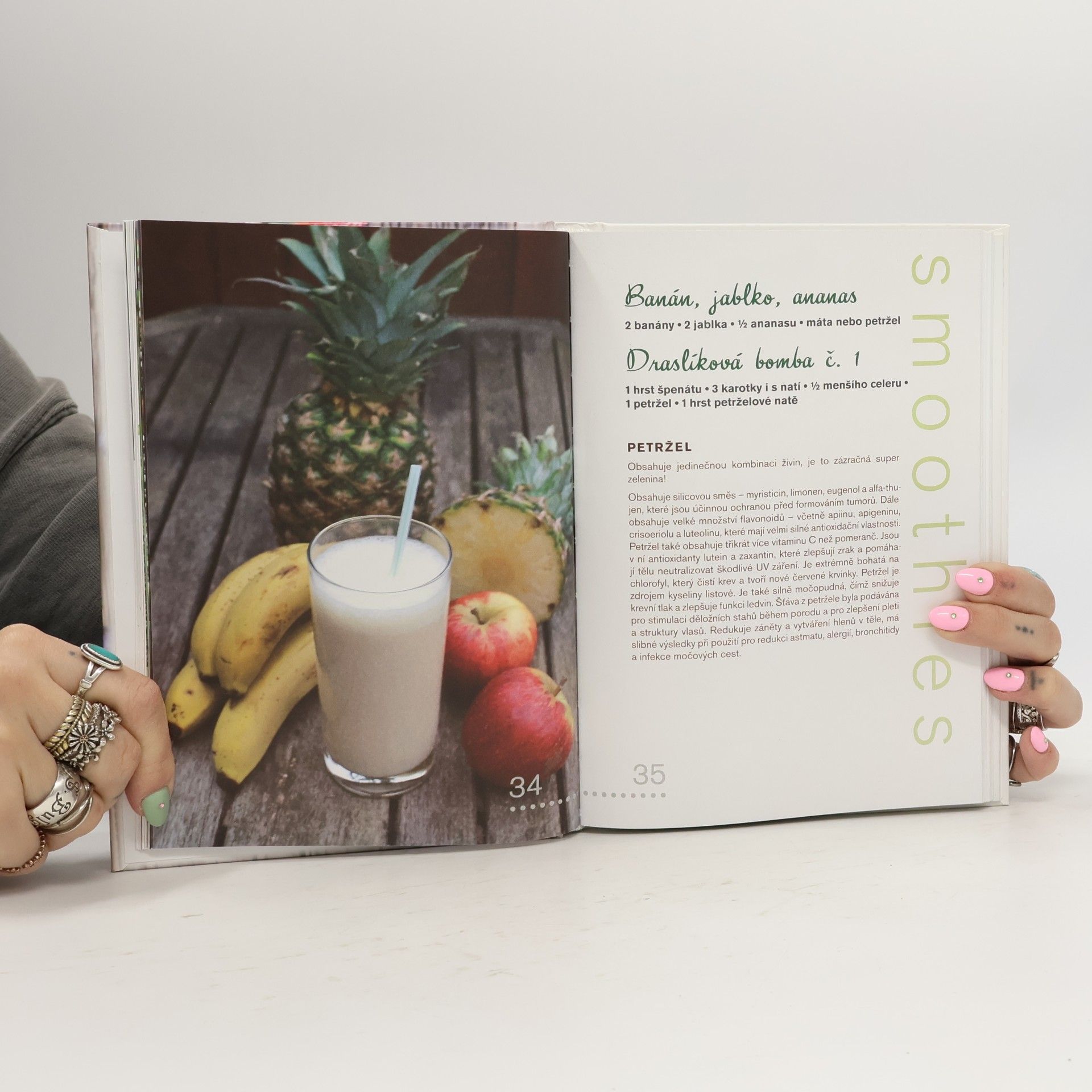 Anna Brenn Horová Smoothies a ovocné šťávy