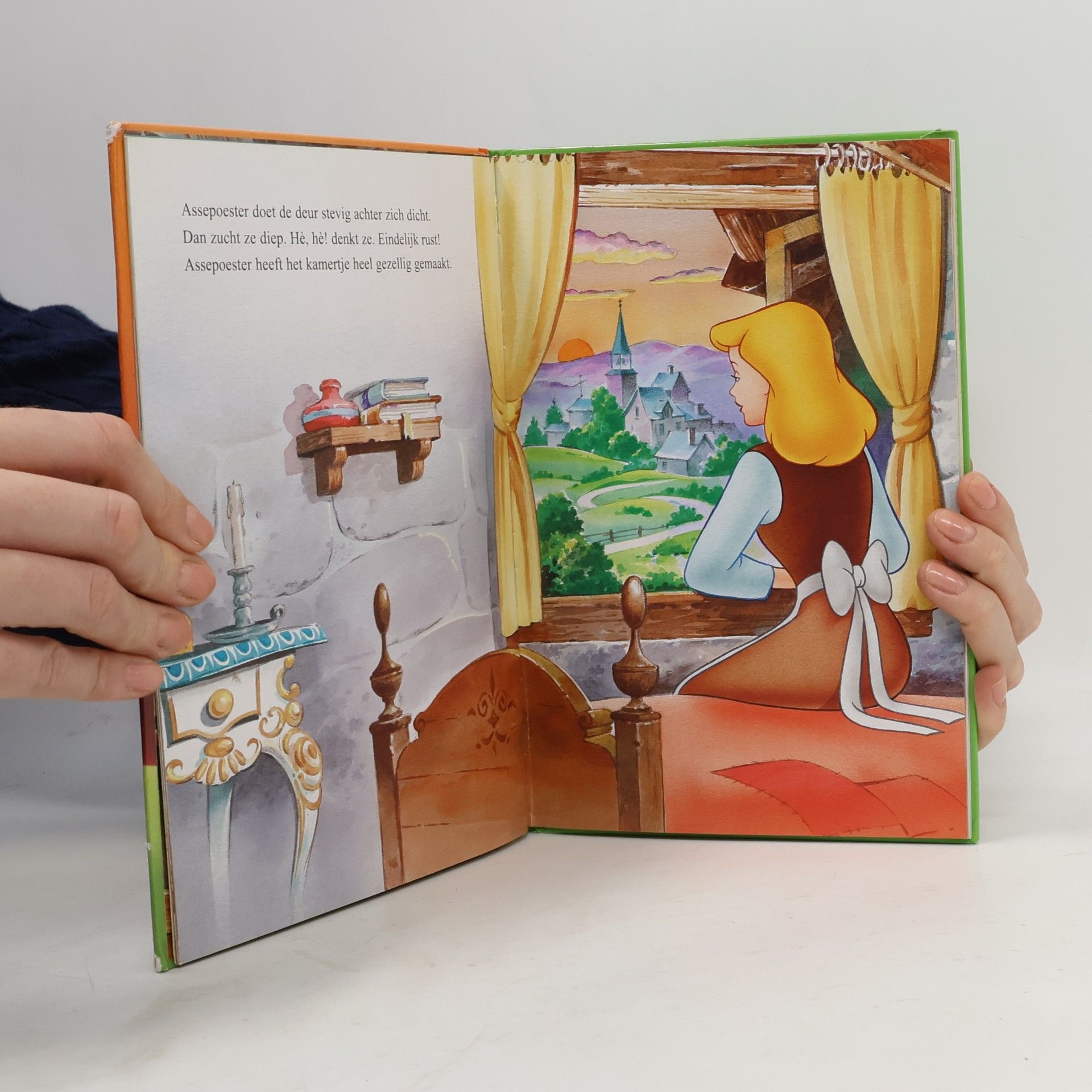Walt Disney Company Disney Club: Een cadeautje voor Lucifer