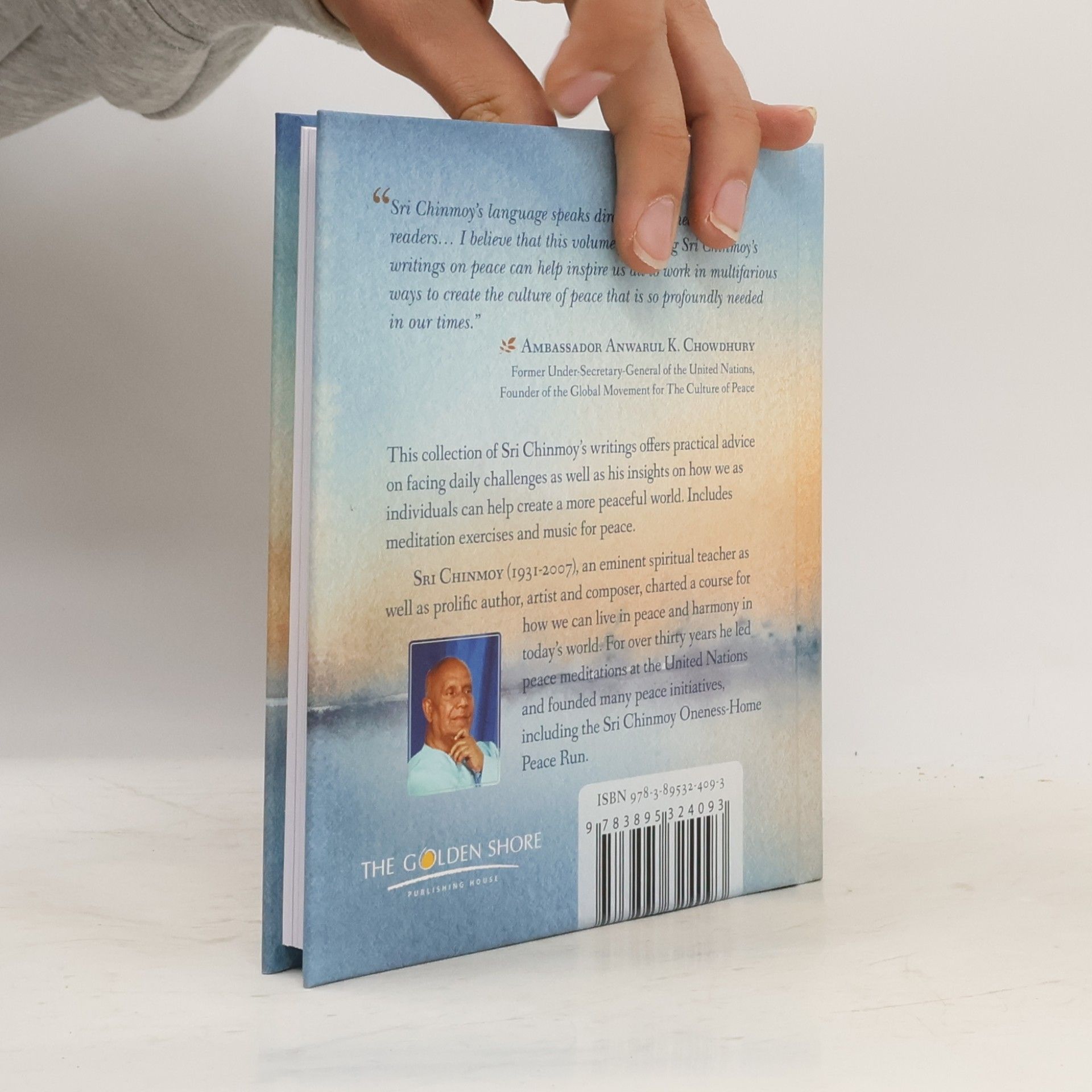 Sri Chinmoy A Moment's Peace