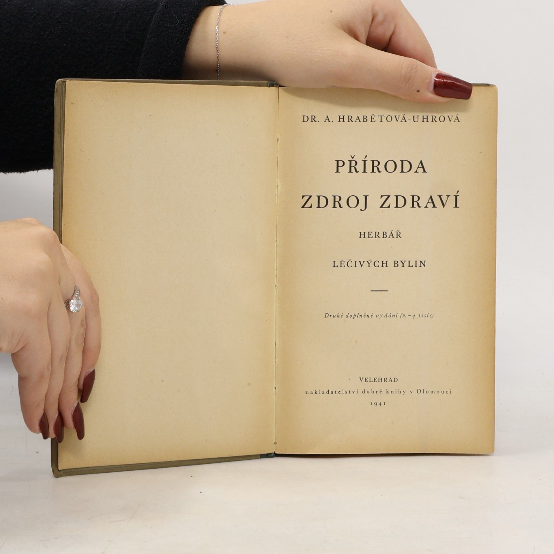 Anežka Hrabětová Příroda zdroj zdraví : Herbář léčivých bylin