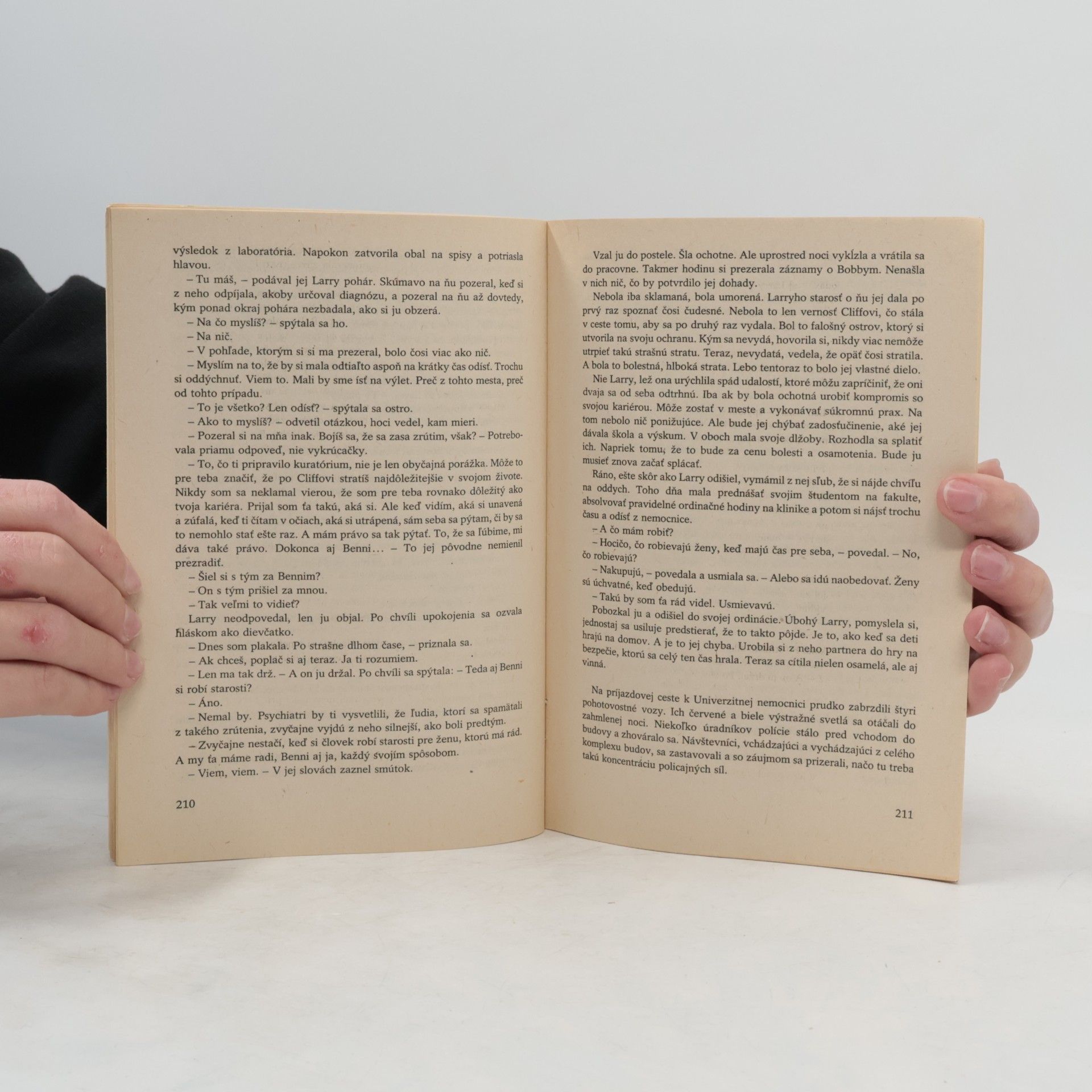 Henry Denker Ronapo 4: Diagnóza doktorky Scofieldovej