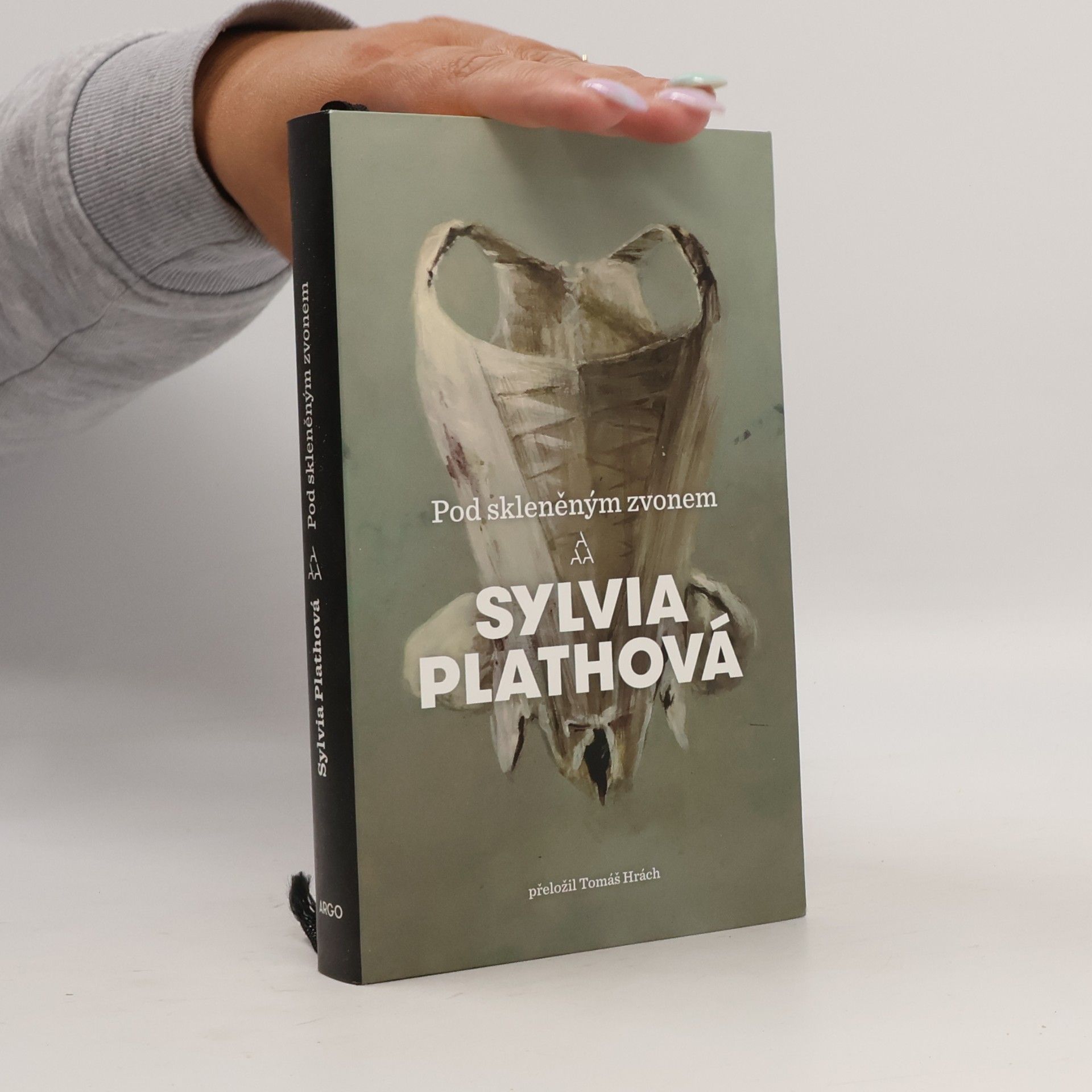 Pod skleněným zvonem