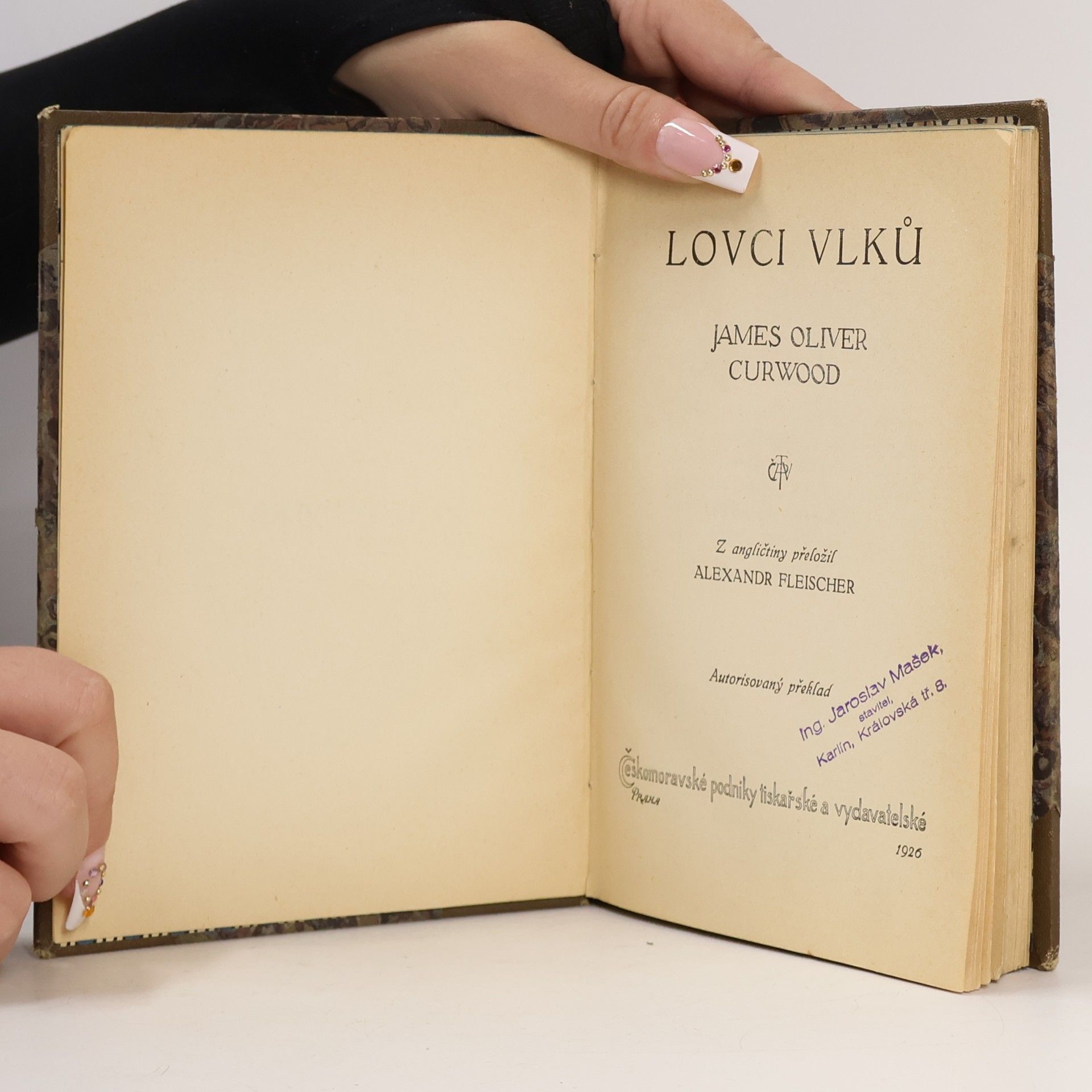 James Oliver Curwood Lovci vlků