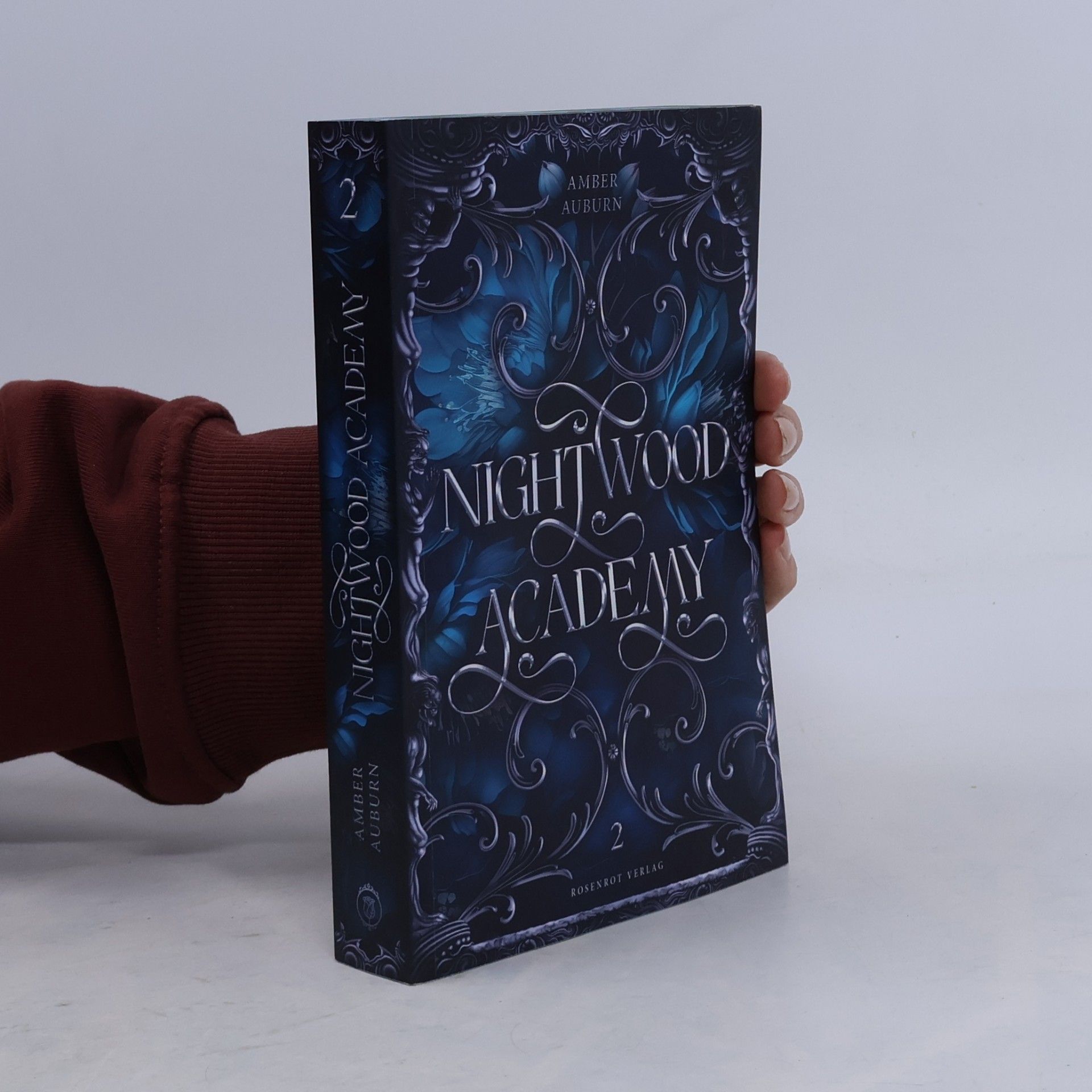 Nightwood Academy 2 - Dark Romantasy Serie