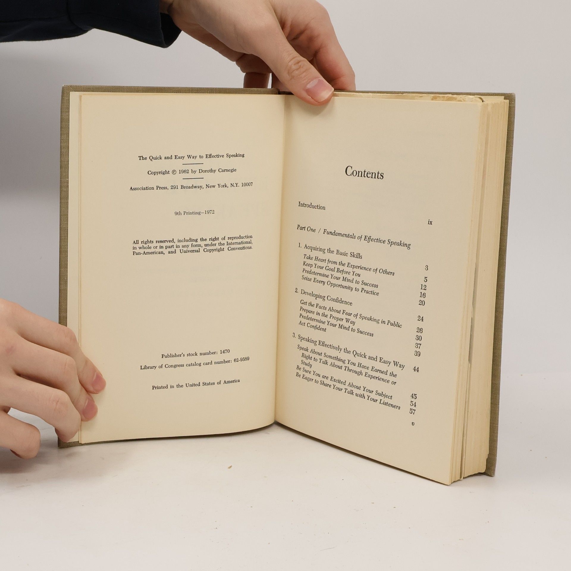 Carnegie Effective Speaking¨