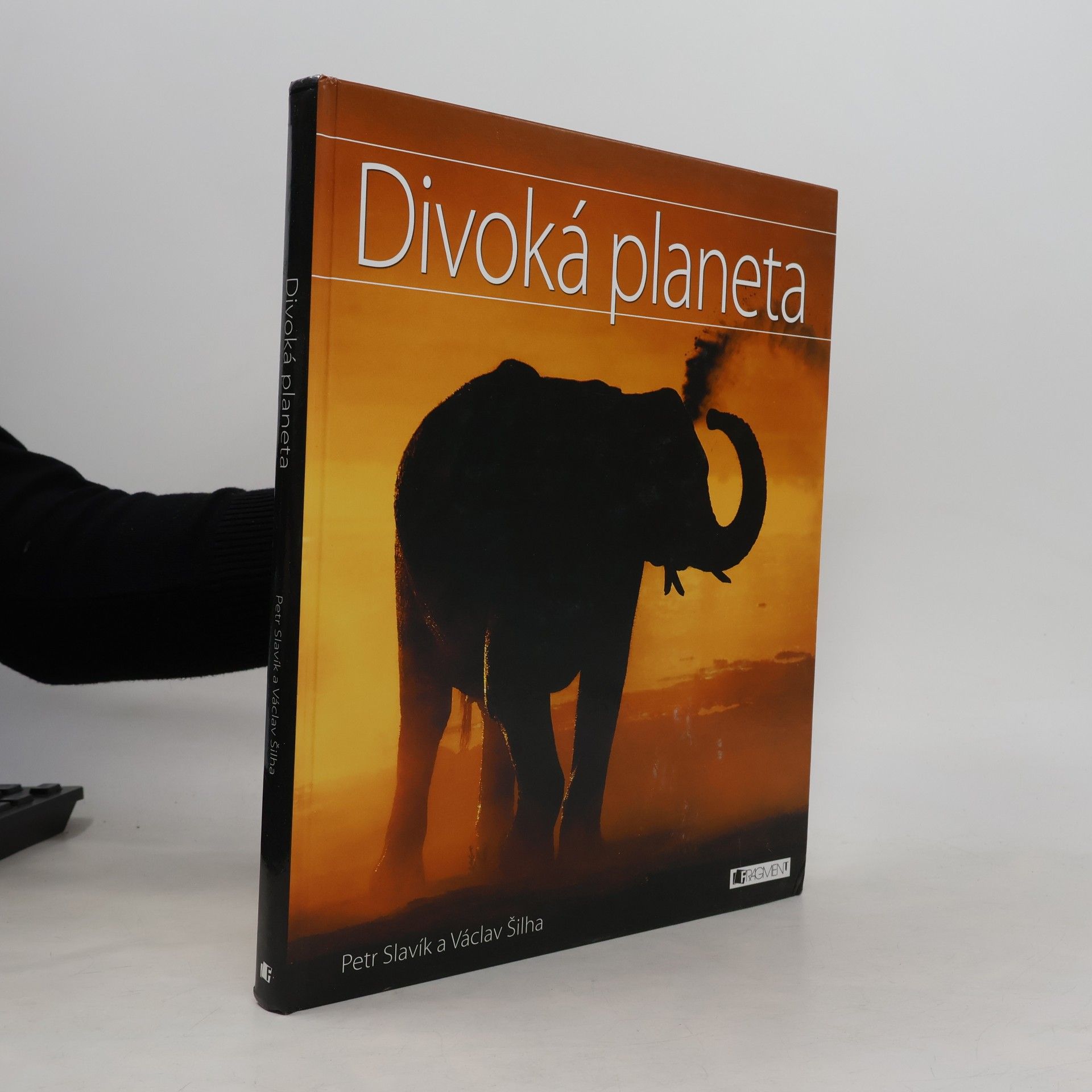 Petr Slavík Divoká planeta