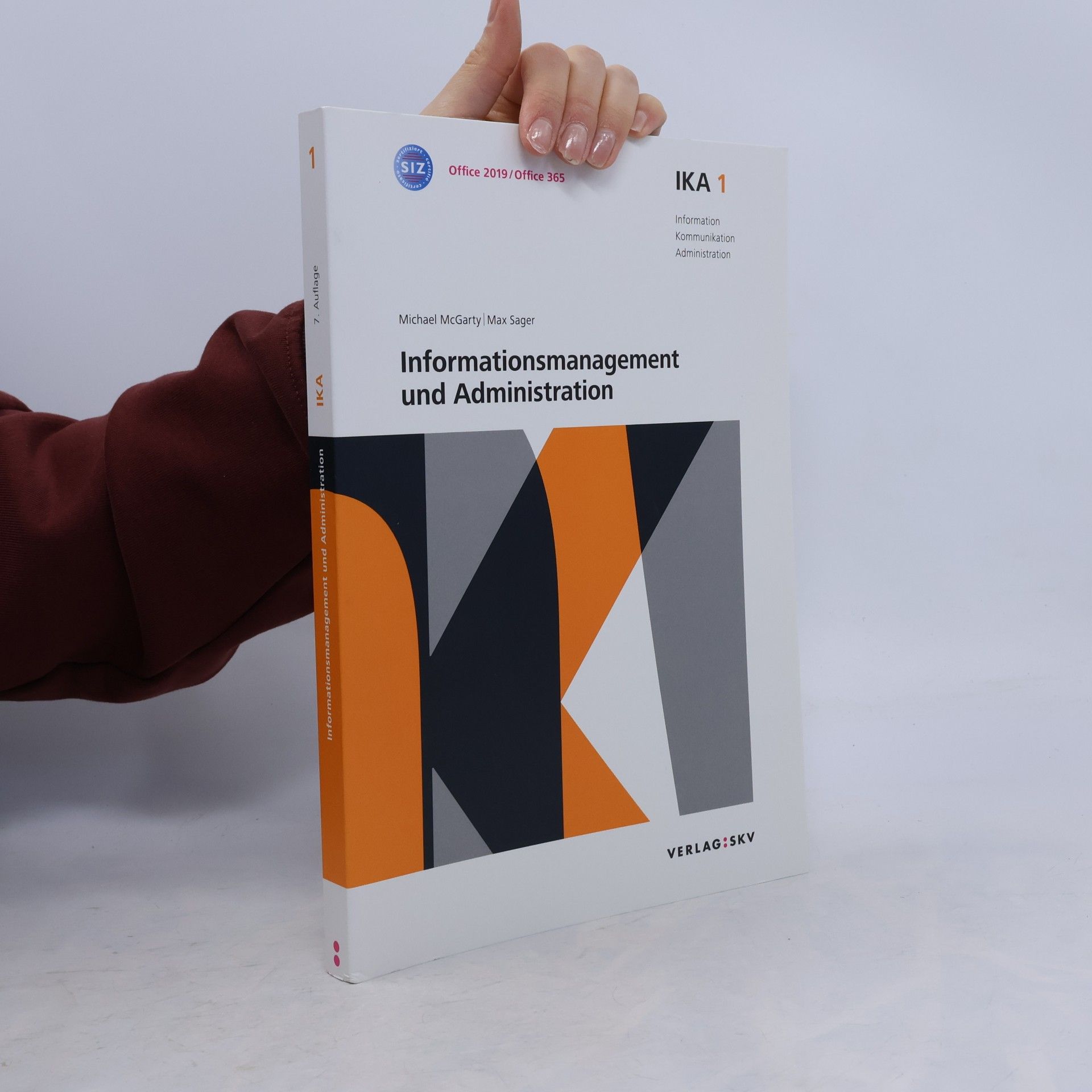 IKA 1: Informationsmanagement und Administration, Bundle ohne Lösungen