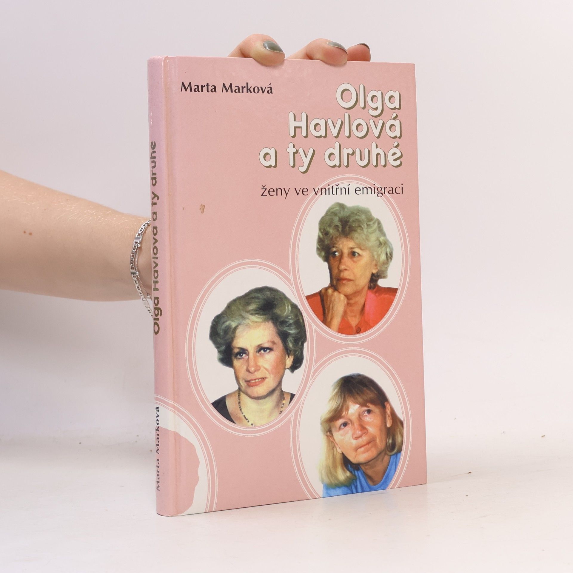 Olga Havlová a ty druhé. Ženy ve vnitřní emigraci