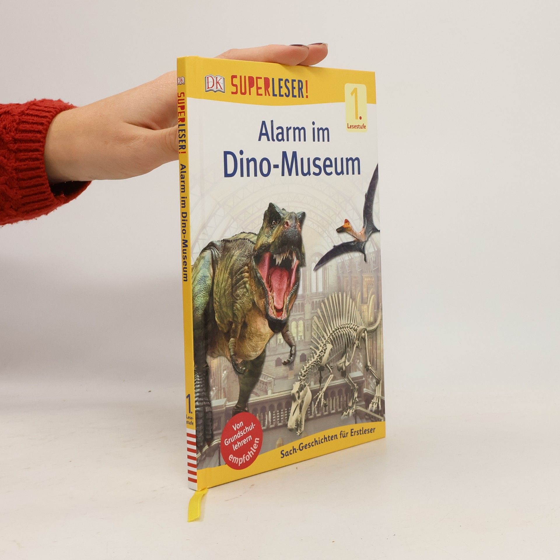 Alarm im Dino-Museum