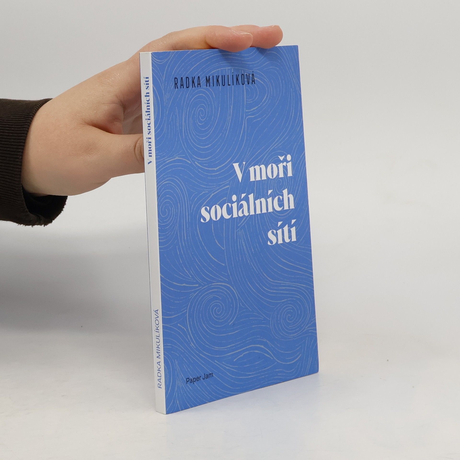 V moři sociálních sítí