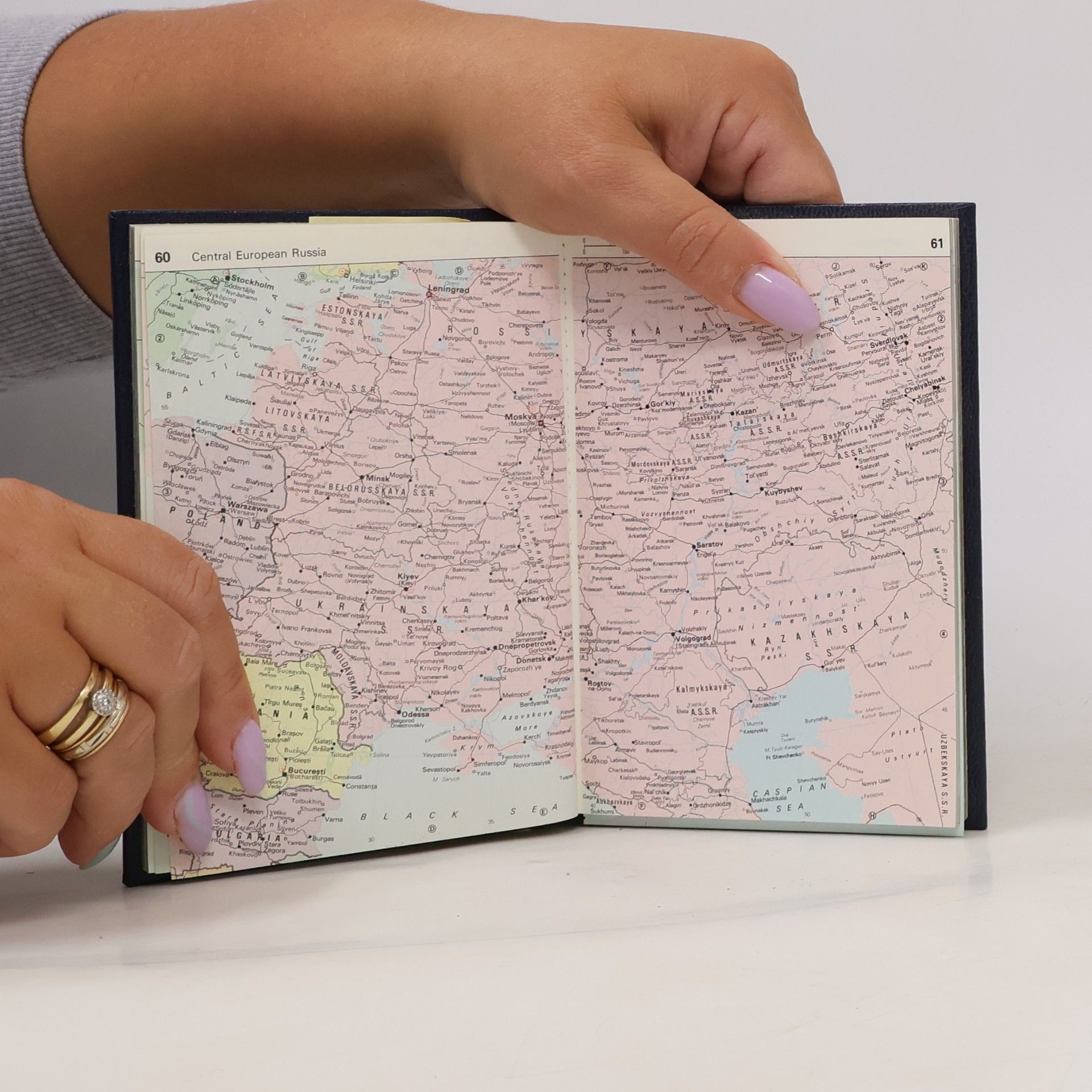 Kolektív autorov Bartholomew Mini Worldatlas