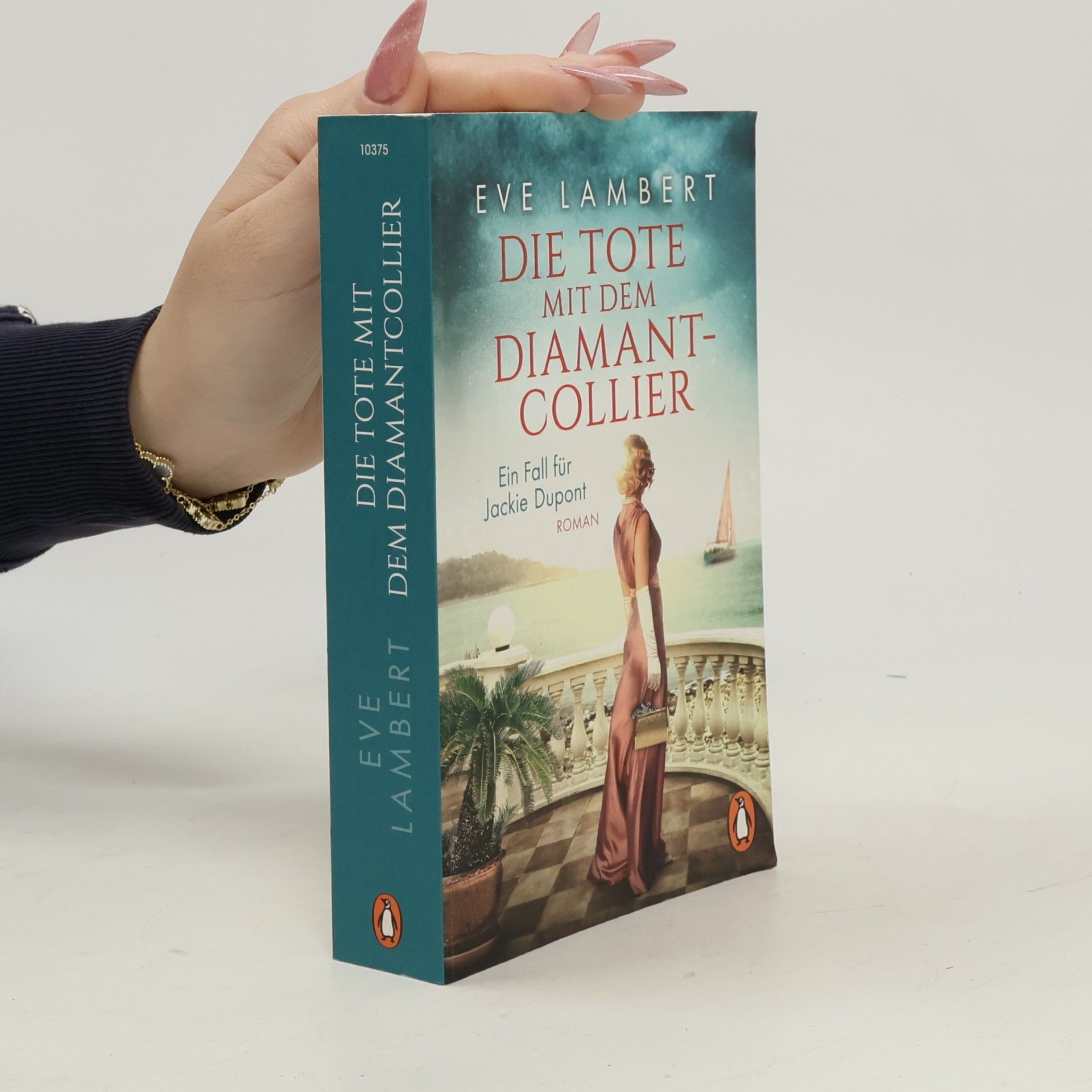 Die Tote mit dem Diamantcollier