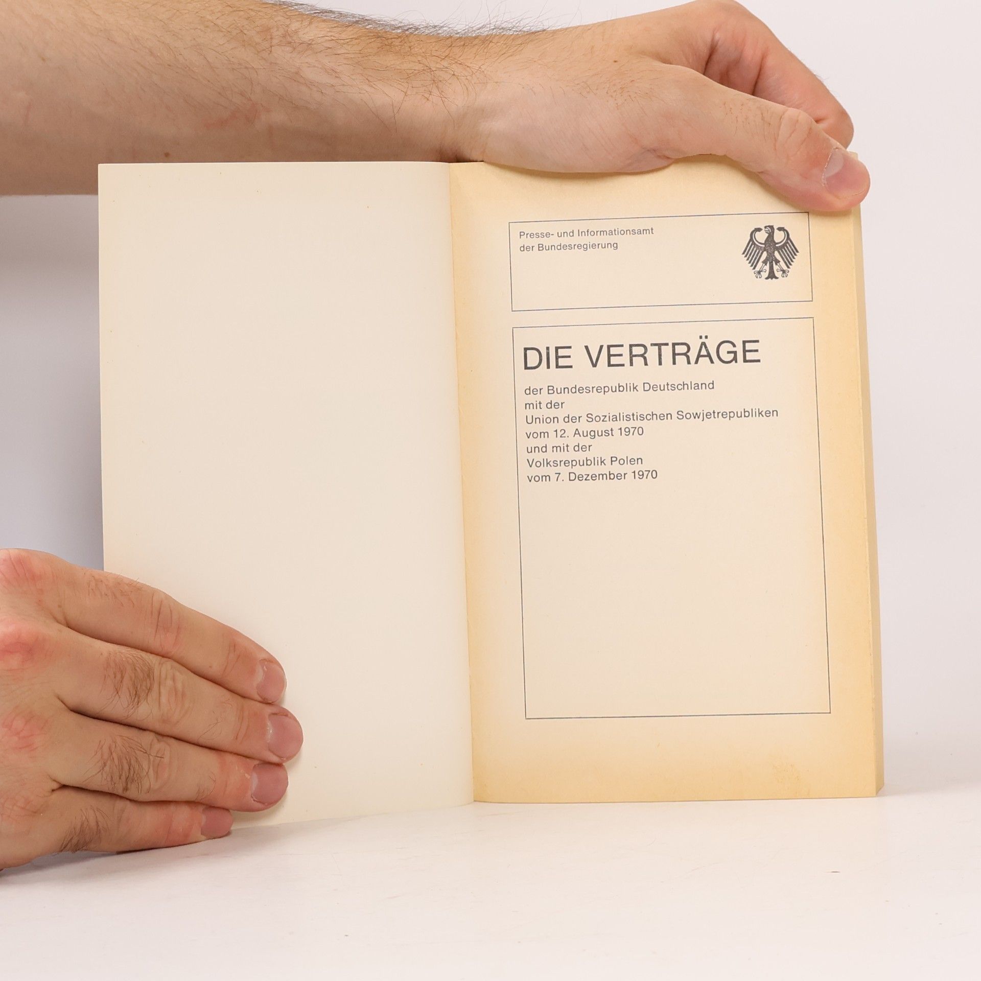 Autorenkollektiv Die Verträge