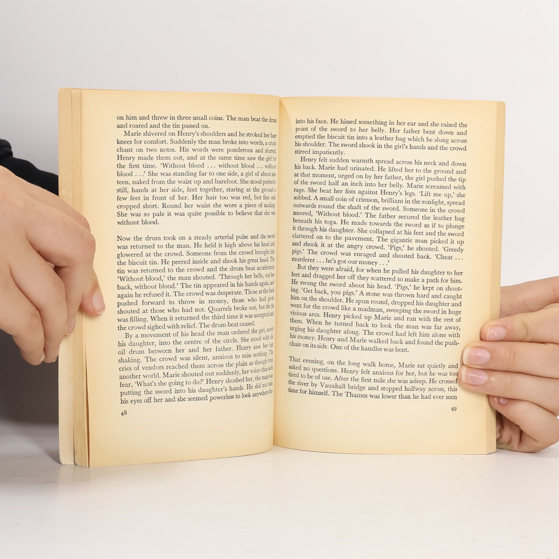 Ian McEwan In between the sheets and other stories