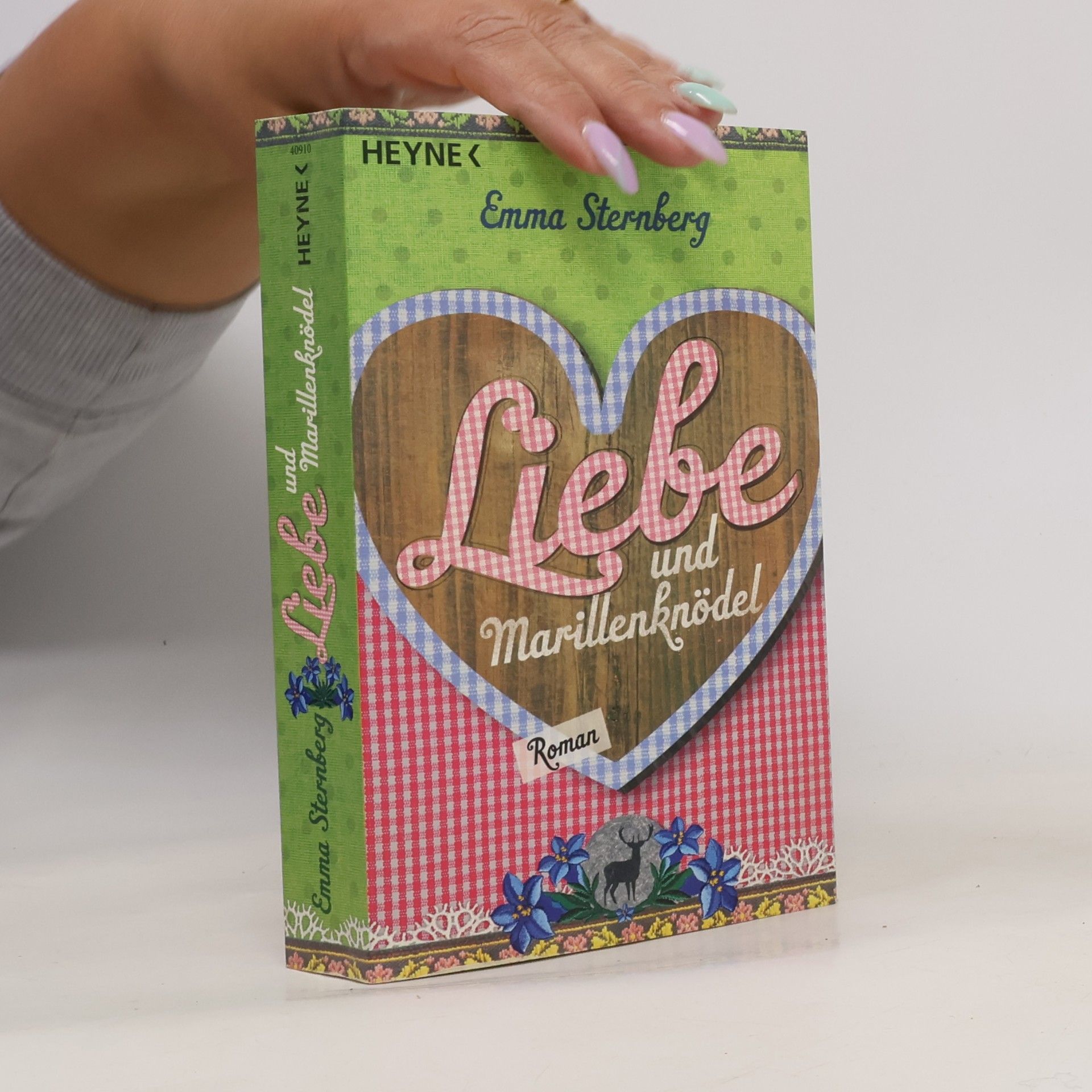 Emma Sternberg Liebe und Marillenknödel