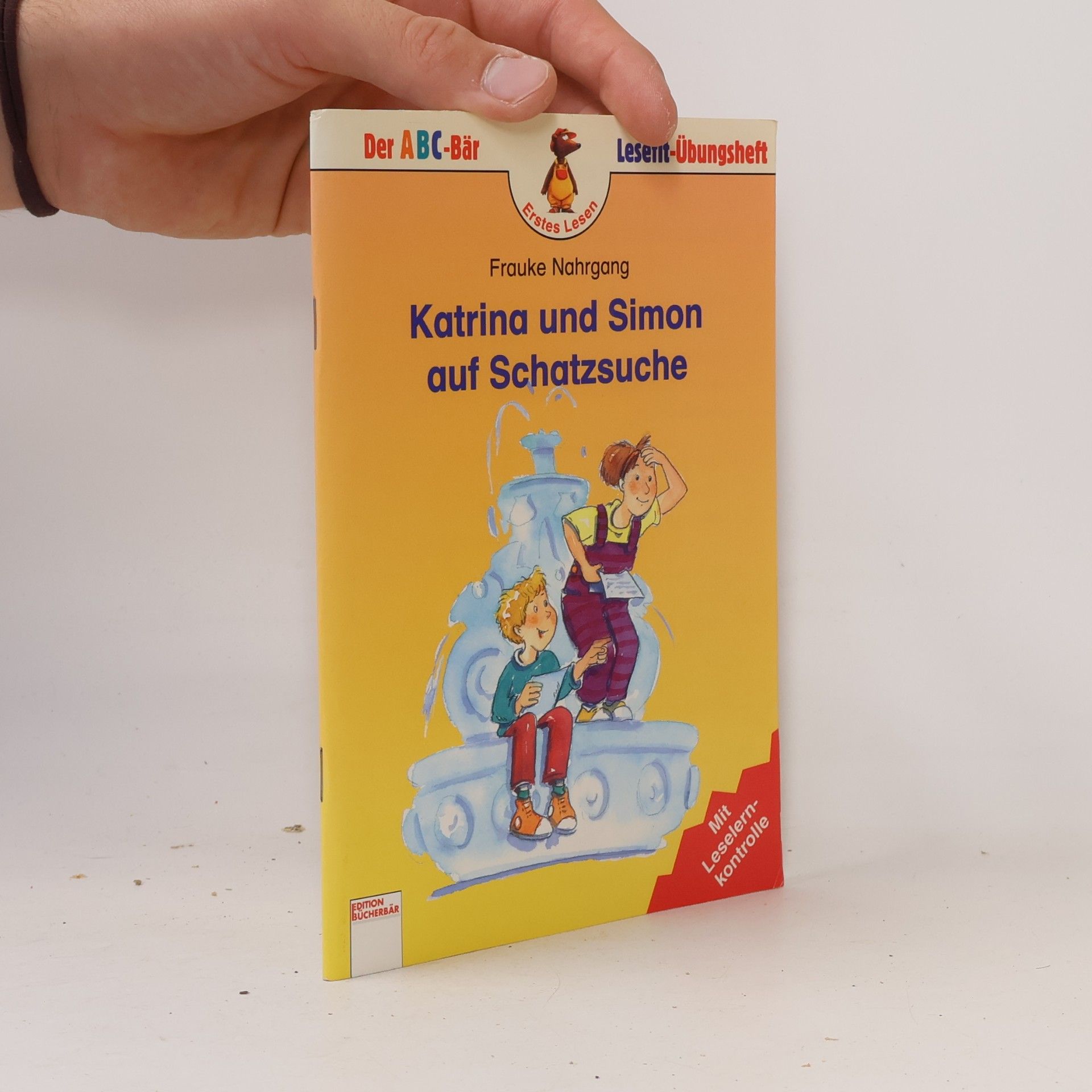 Katrina und Simon auf Schatzsuche