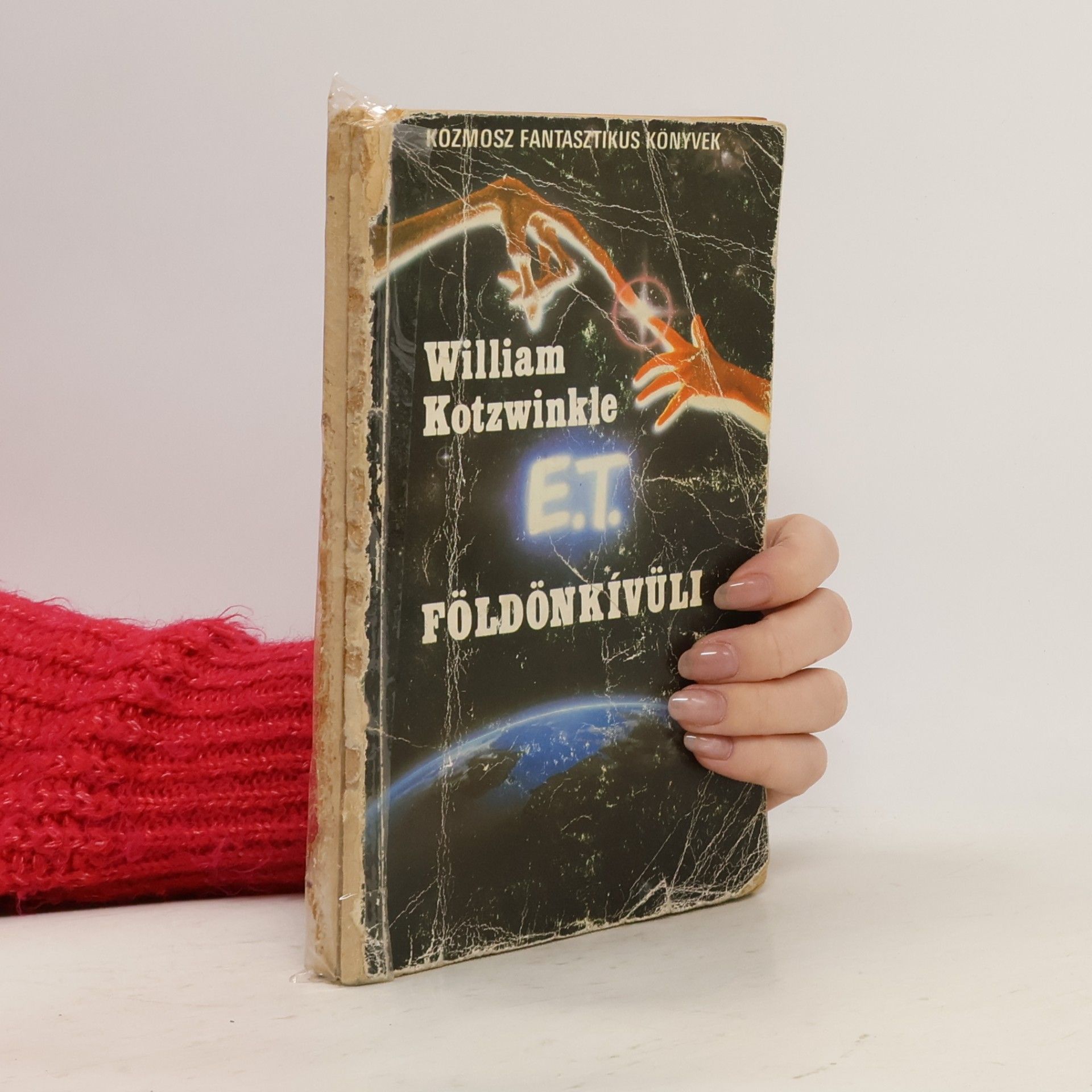 Kozmosz Fantasztikus Könyvek: E.T. A földönkívüli kalandjai a Földön