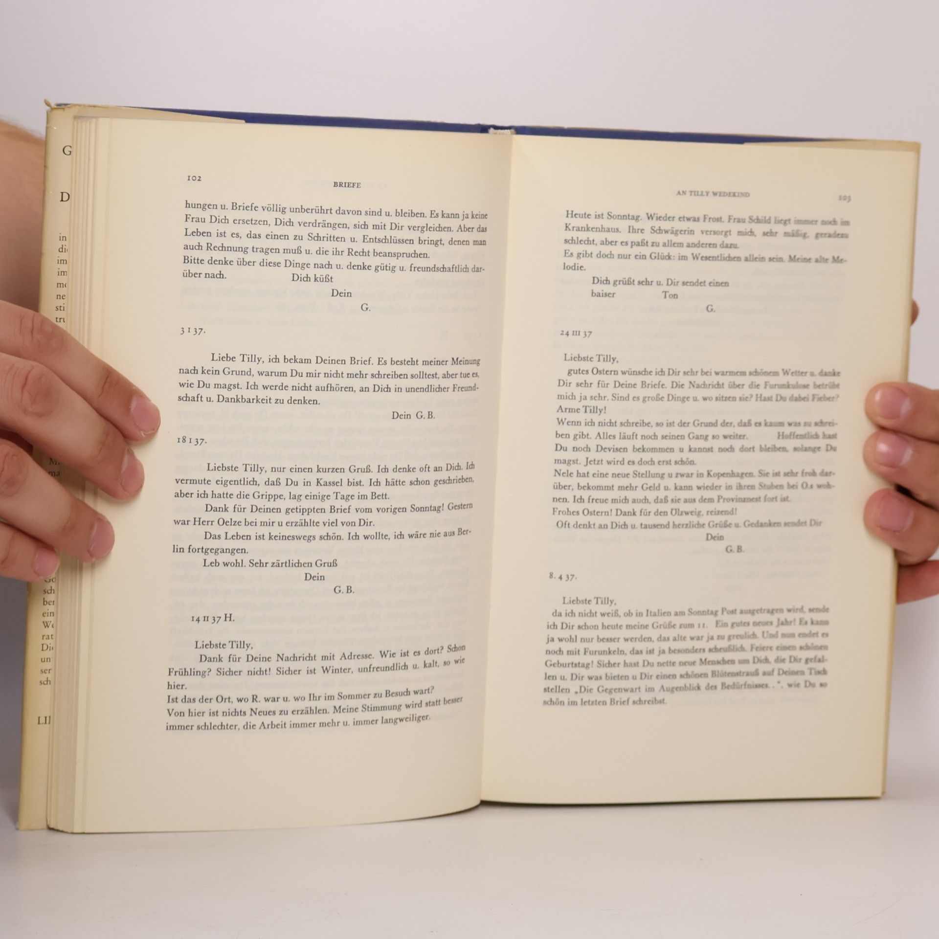 Gottfried Benn Den Traum alleine tragen