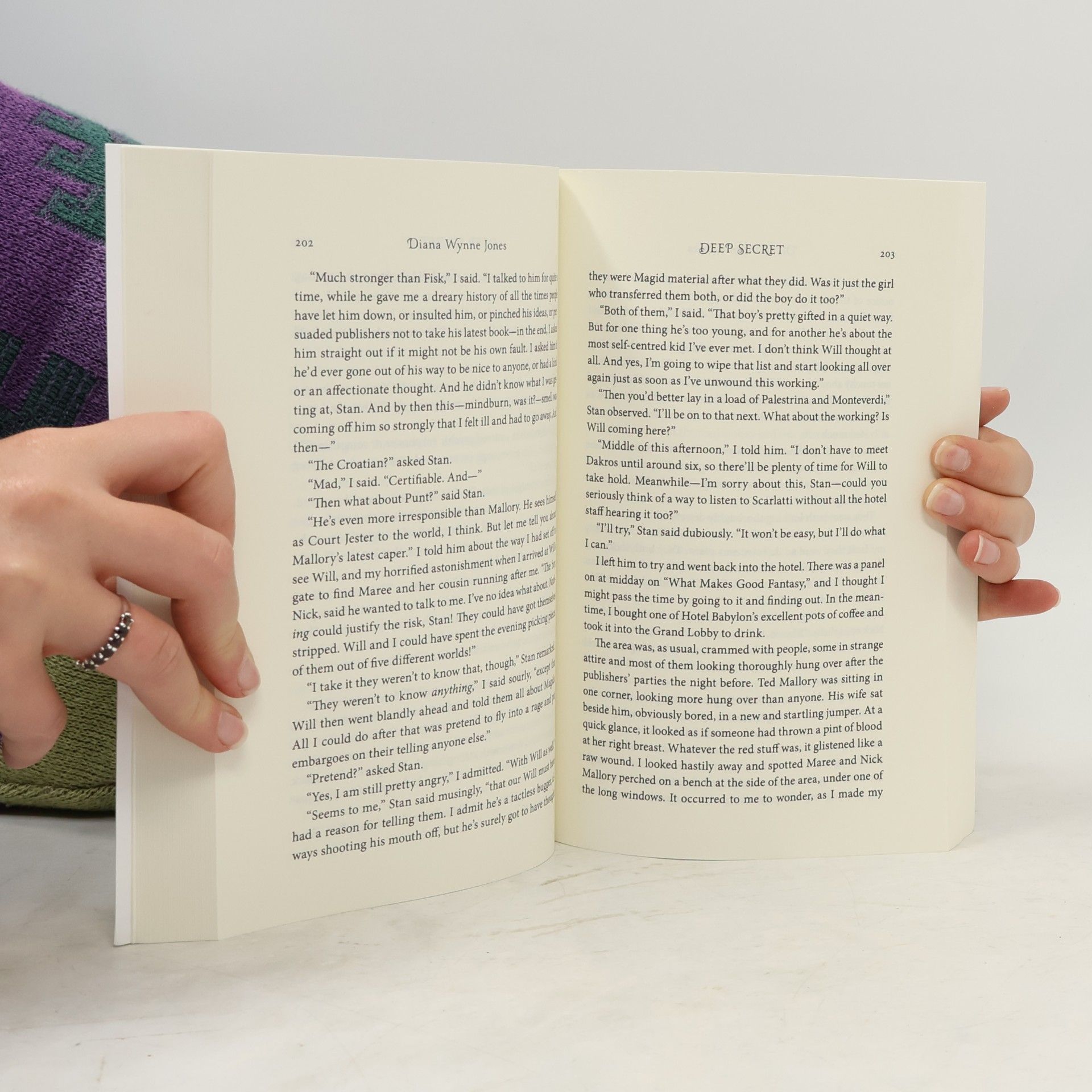 Diana Wynne Jones  Deep Secret
