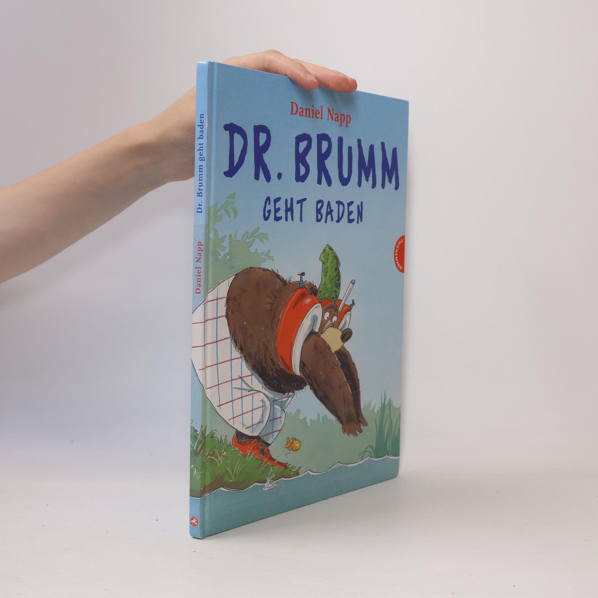 Dr. Brumm geht baden