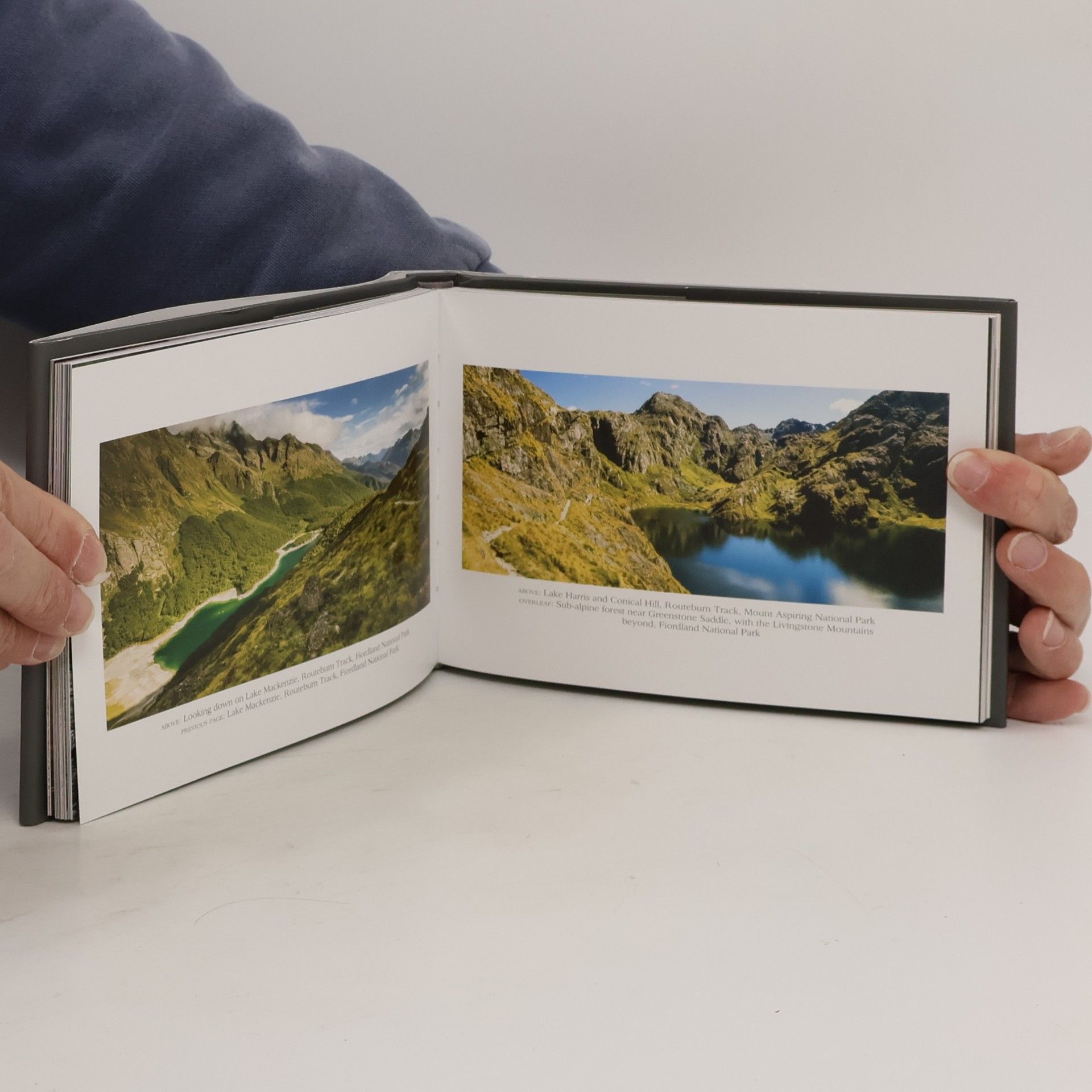 Petr Hlaváček New Zealand Untouched Landscapes Pocket Edition