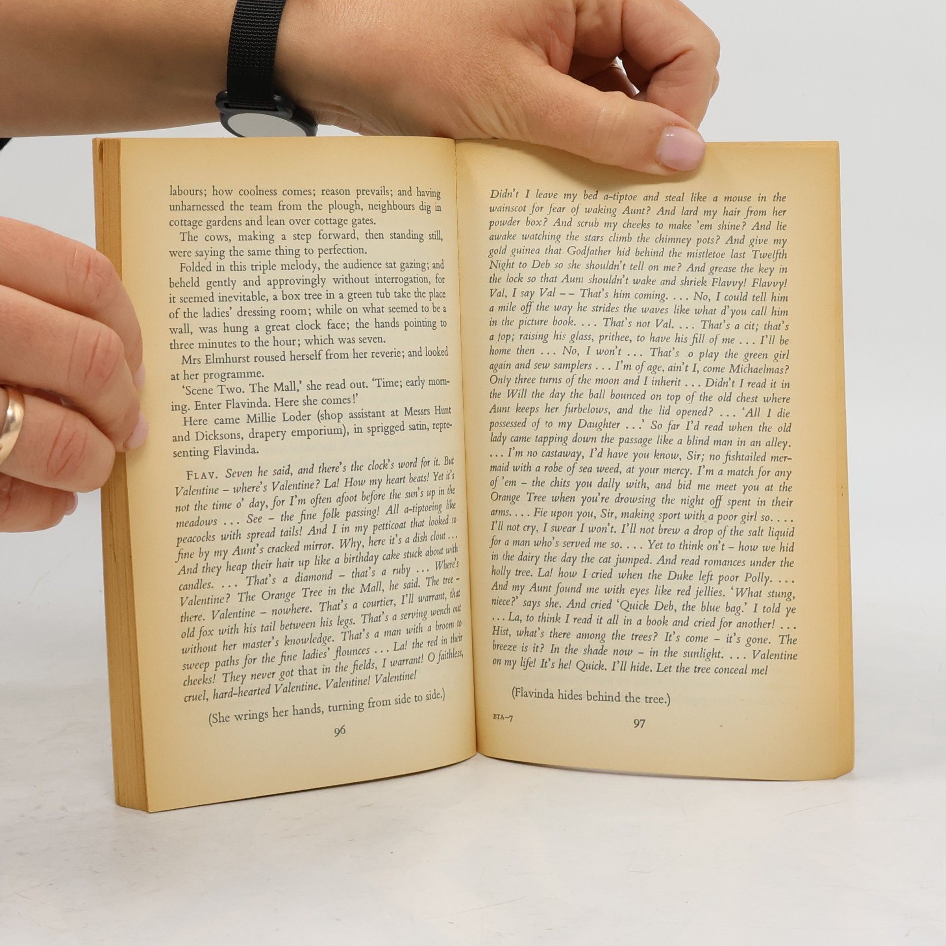 Virginia Woolf Penguin Modern Classics: Between the Acts