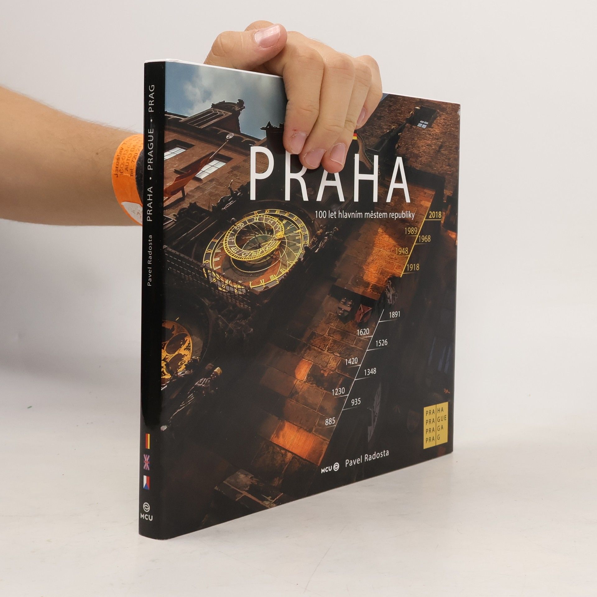 Kolektiv autorů Praha. 100 let hlavním městem republiky