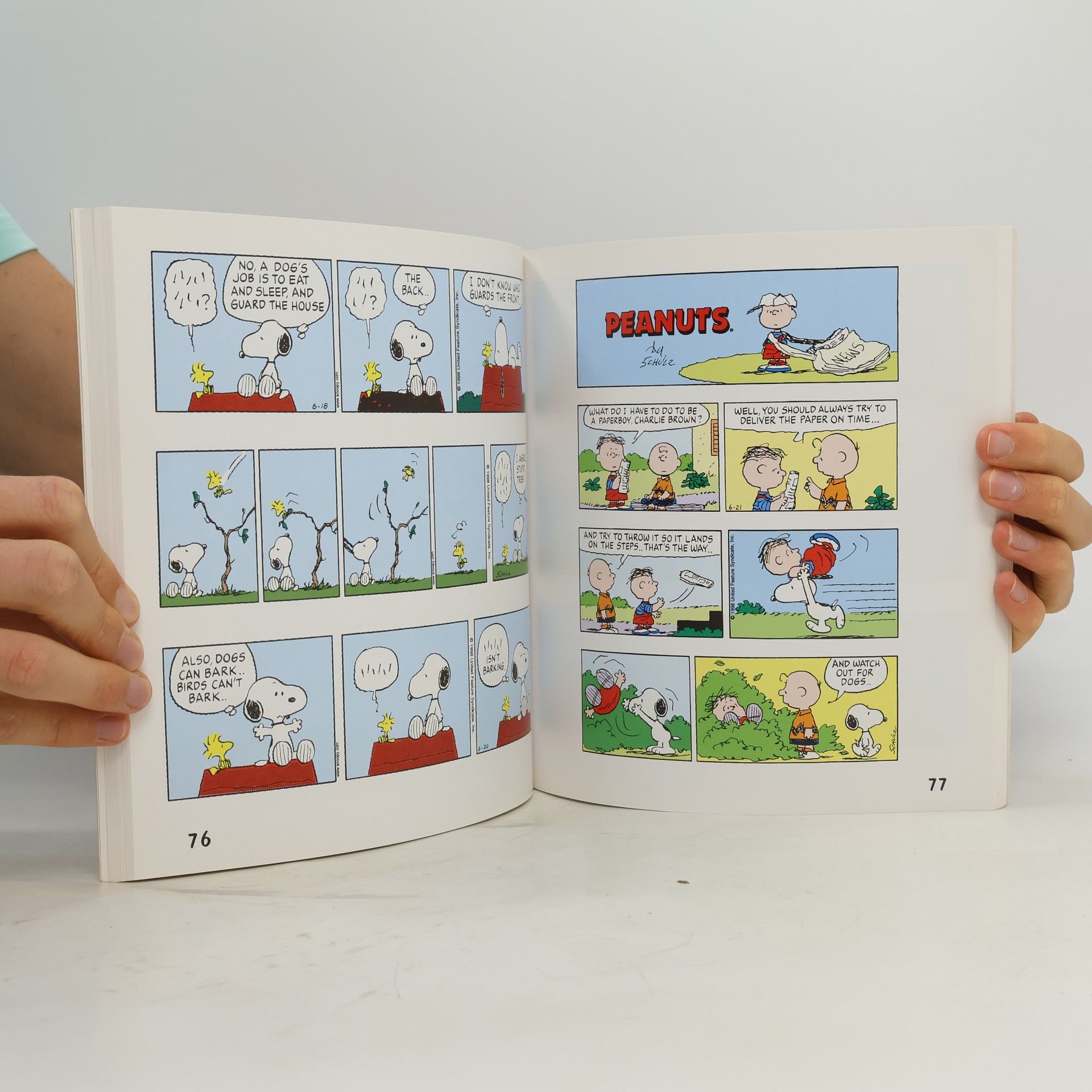 Charles M. Schulz Peanuts: It's a Dog's Life, Snoopy