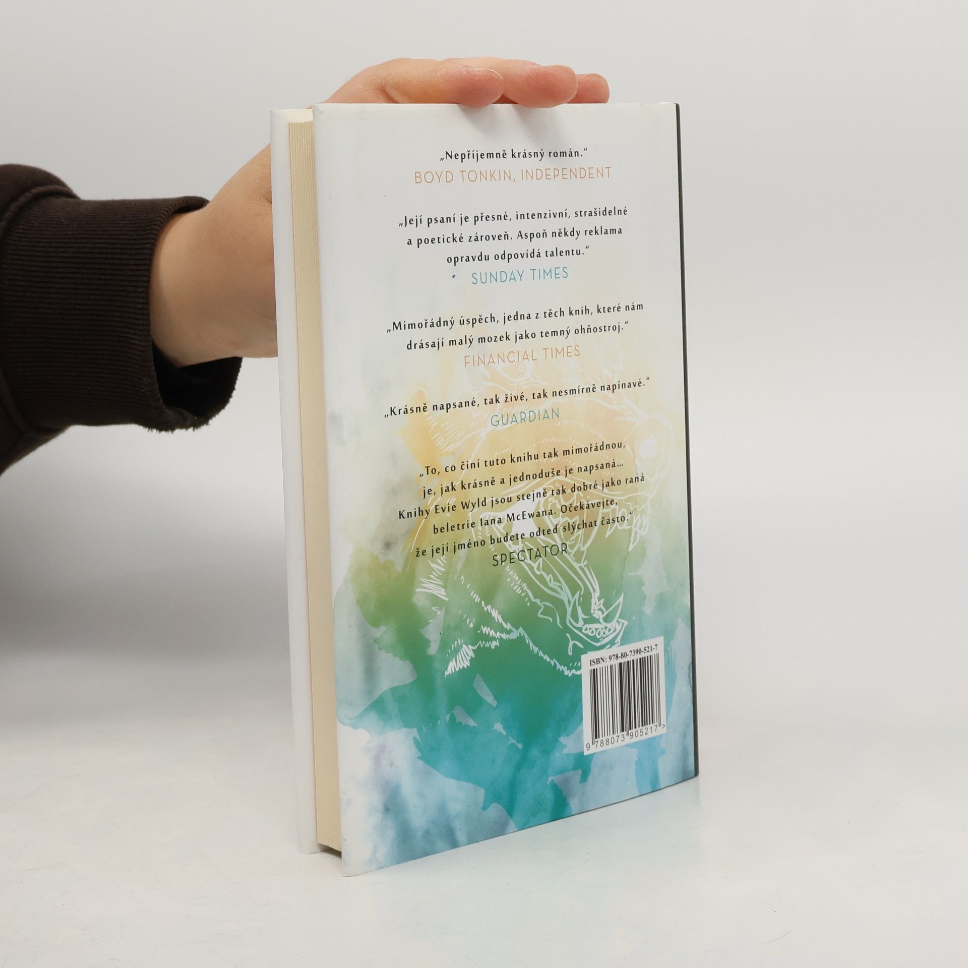 Evie Wyld Zpívá, zpívá každý pták