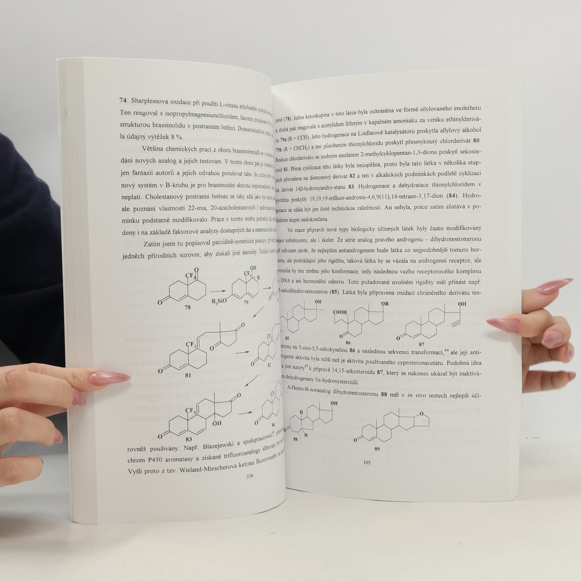 Various authors Chemie a biochemie přírodních látek