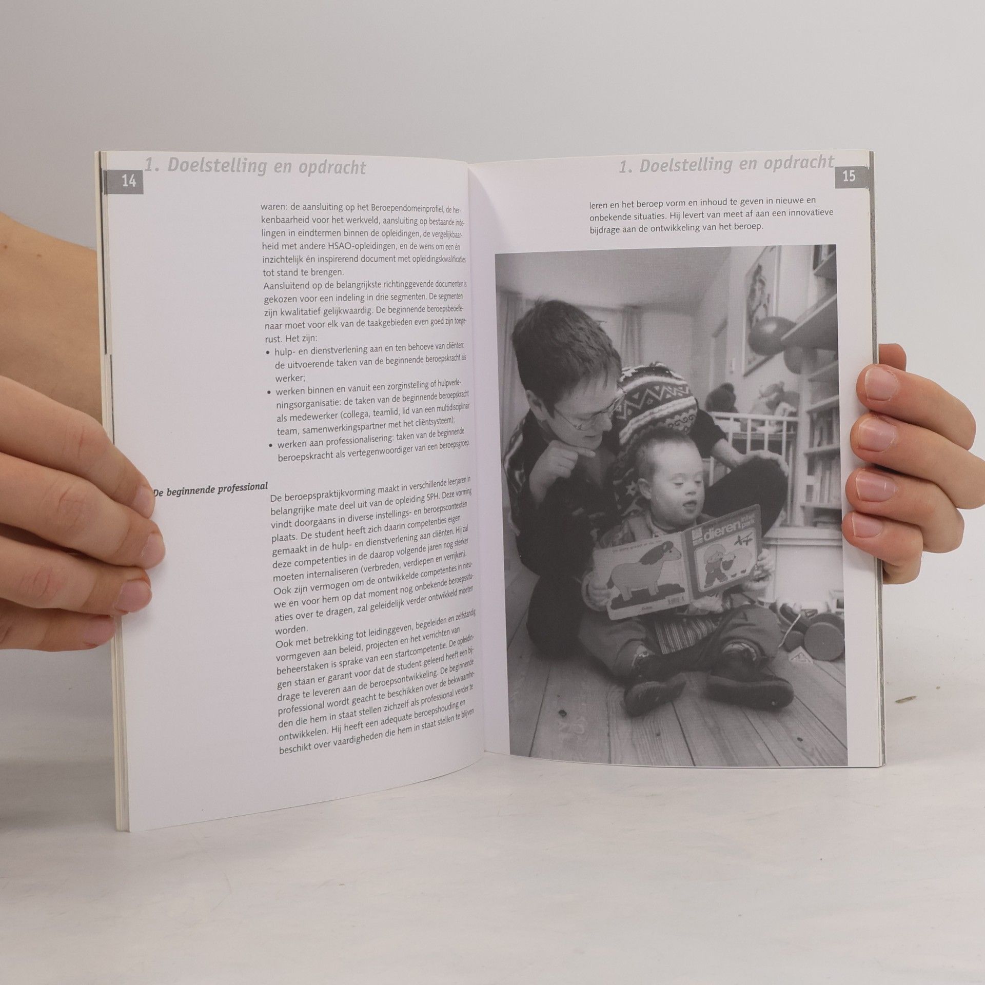 Creatieve professional DR 3: Opleidingsprofiel en opleidingskwalificaties Sociaal Pedagogische Hulpverlening