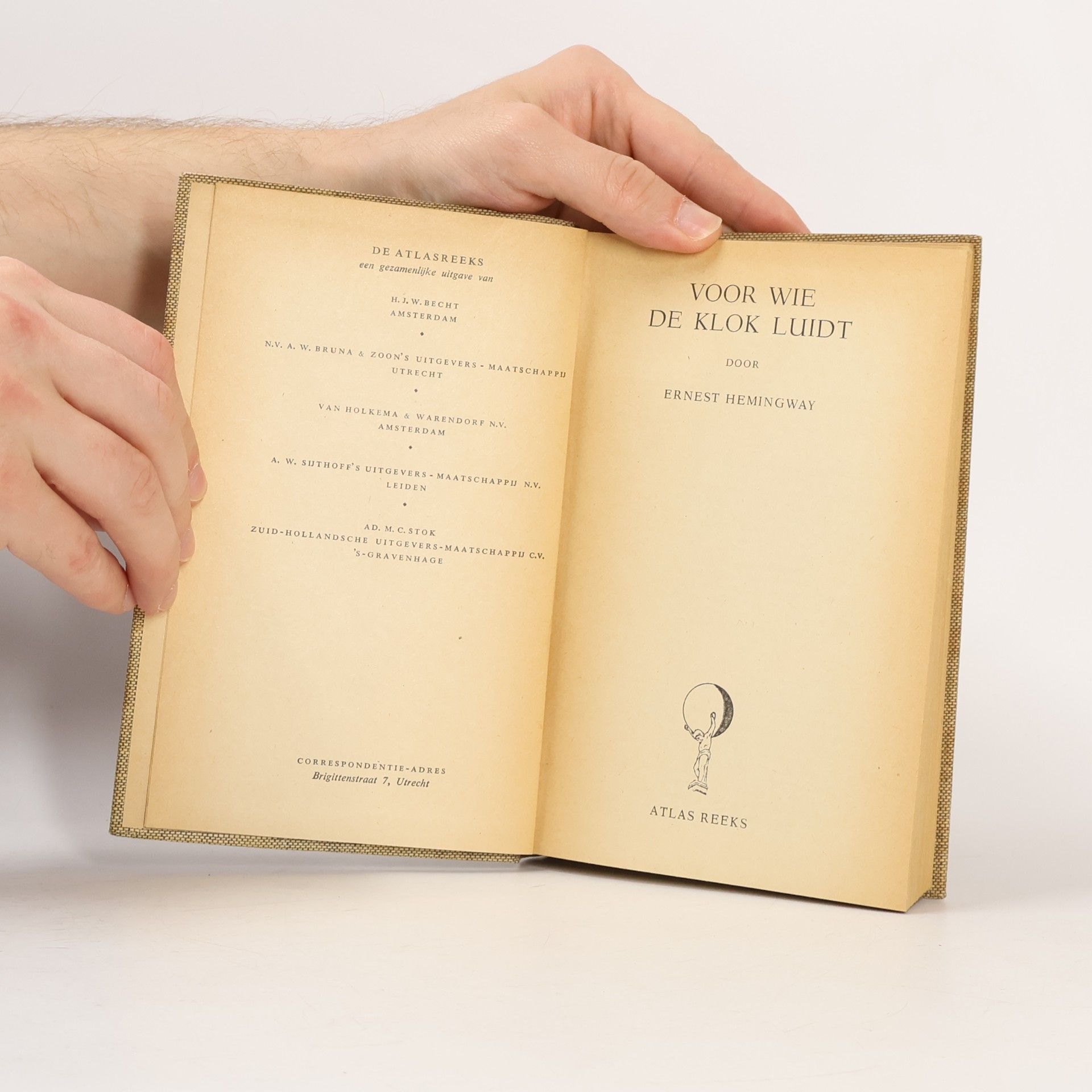 Ernest Hemingway Voor wie de klok luidt