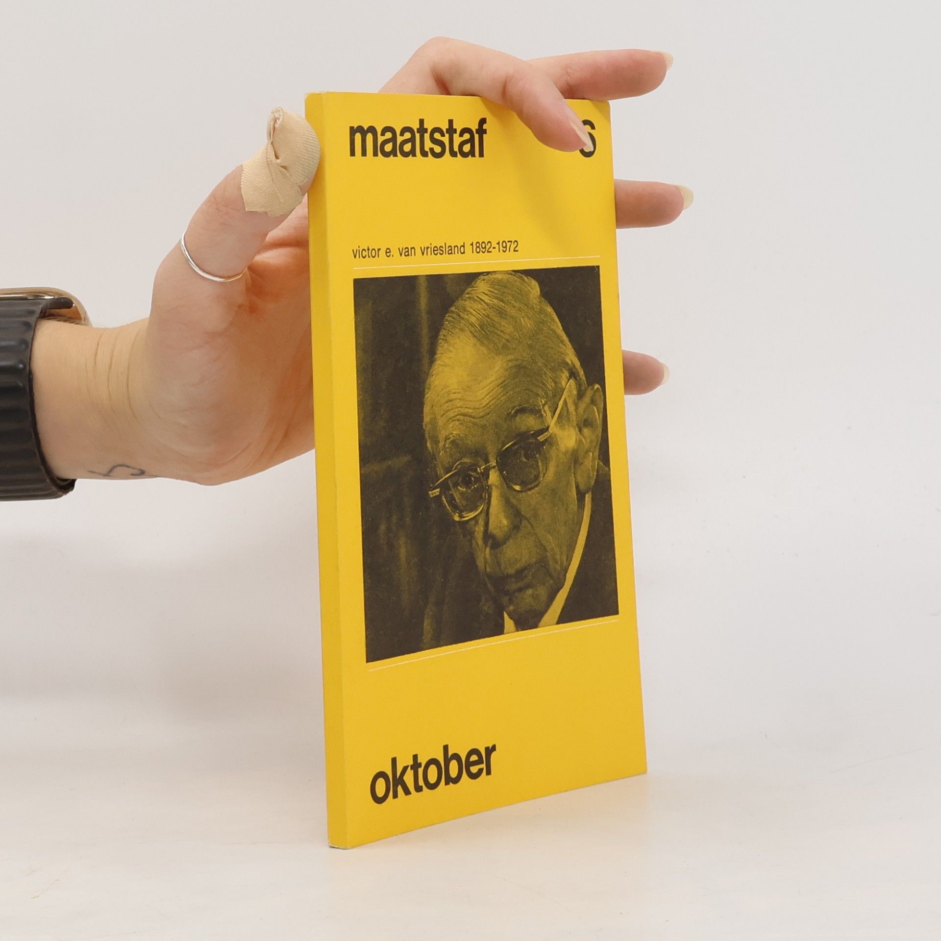 Various authors maatstaf 6